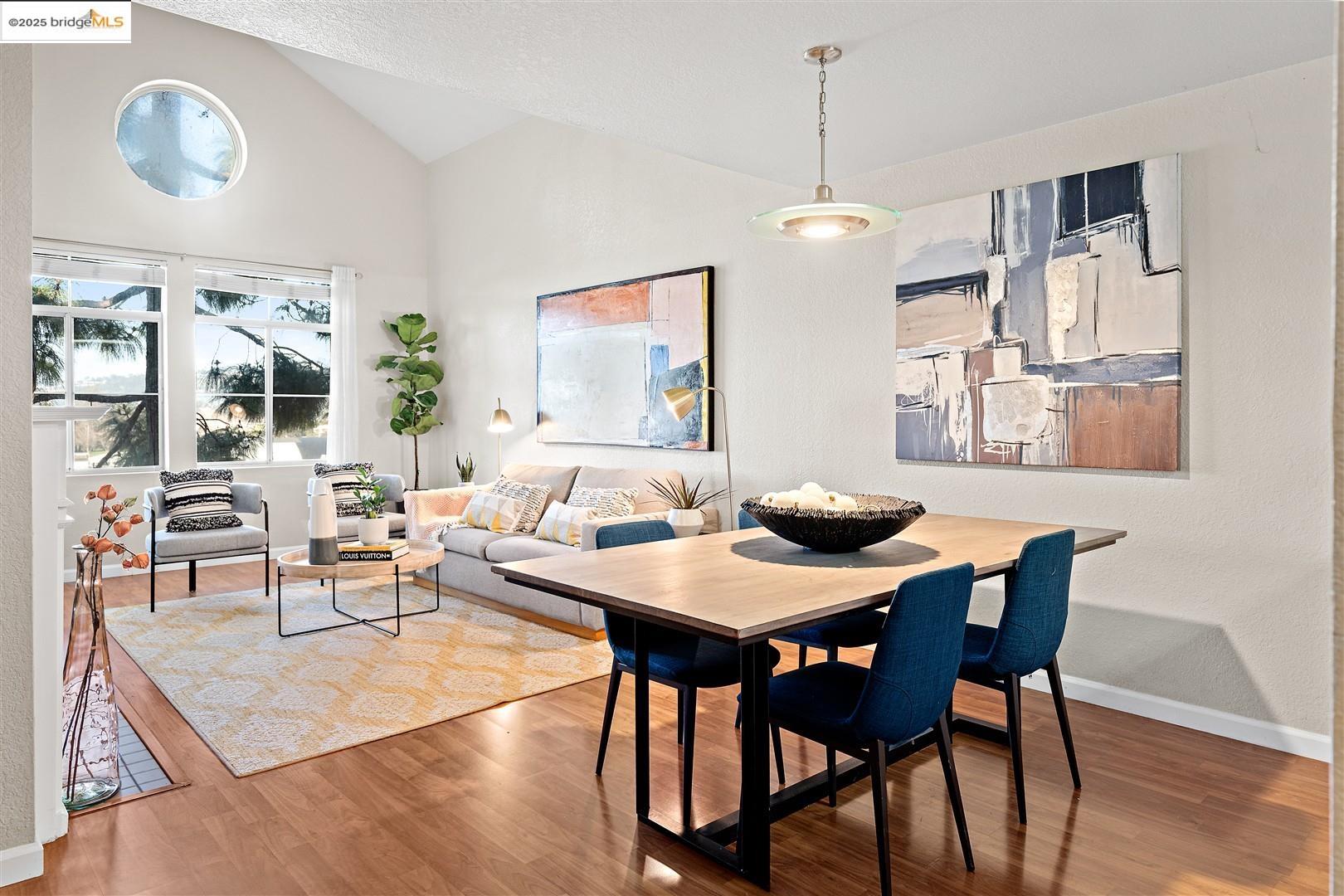 Detail Gallery Image 5 of 54 For 535 Pierce St #3409,  Albany,  CA 94706 - 2 Beds | 2 Baths