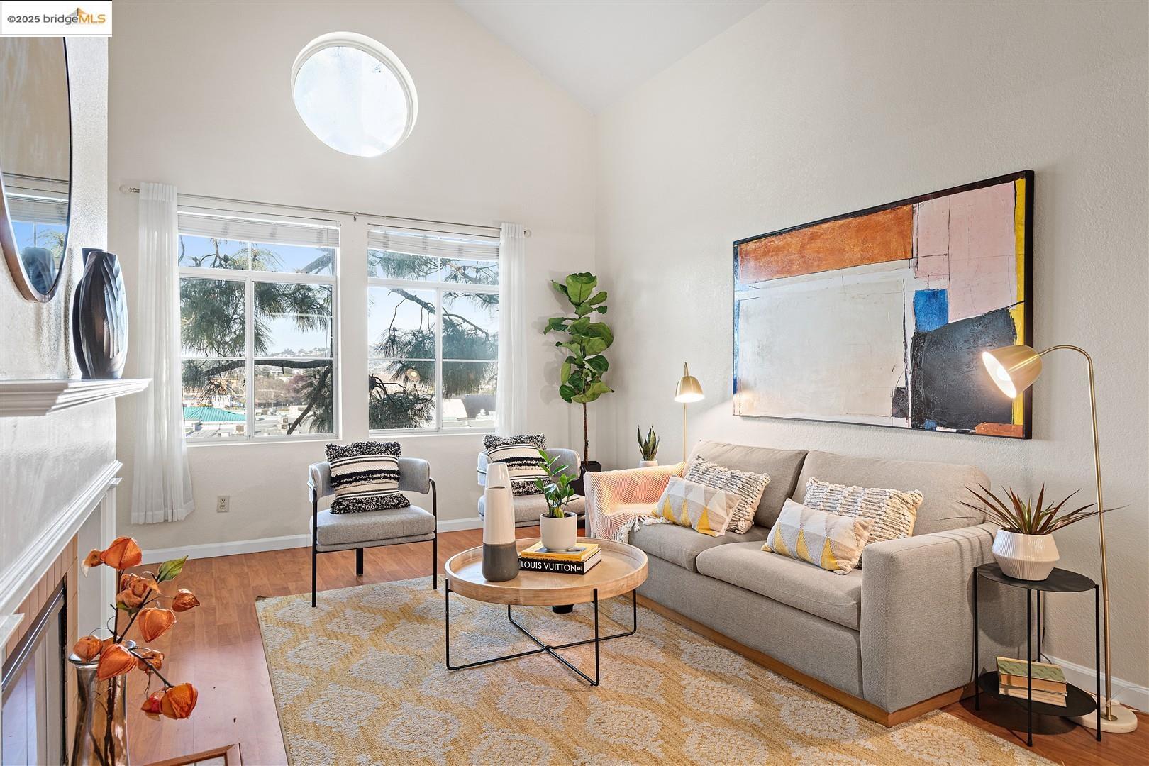 Detail Gallery Image 7 of 54 For 535 Pierce St #3409,  Albany,  CA 94706 - 2 Beds | 2 Baths