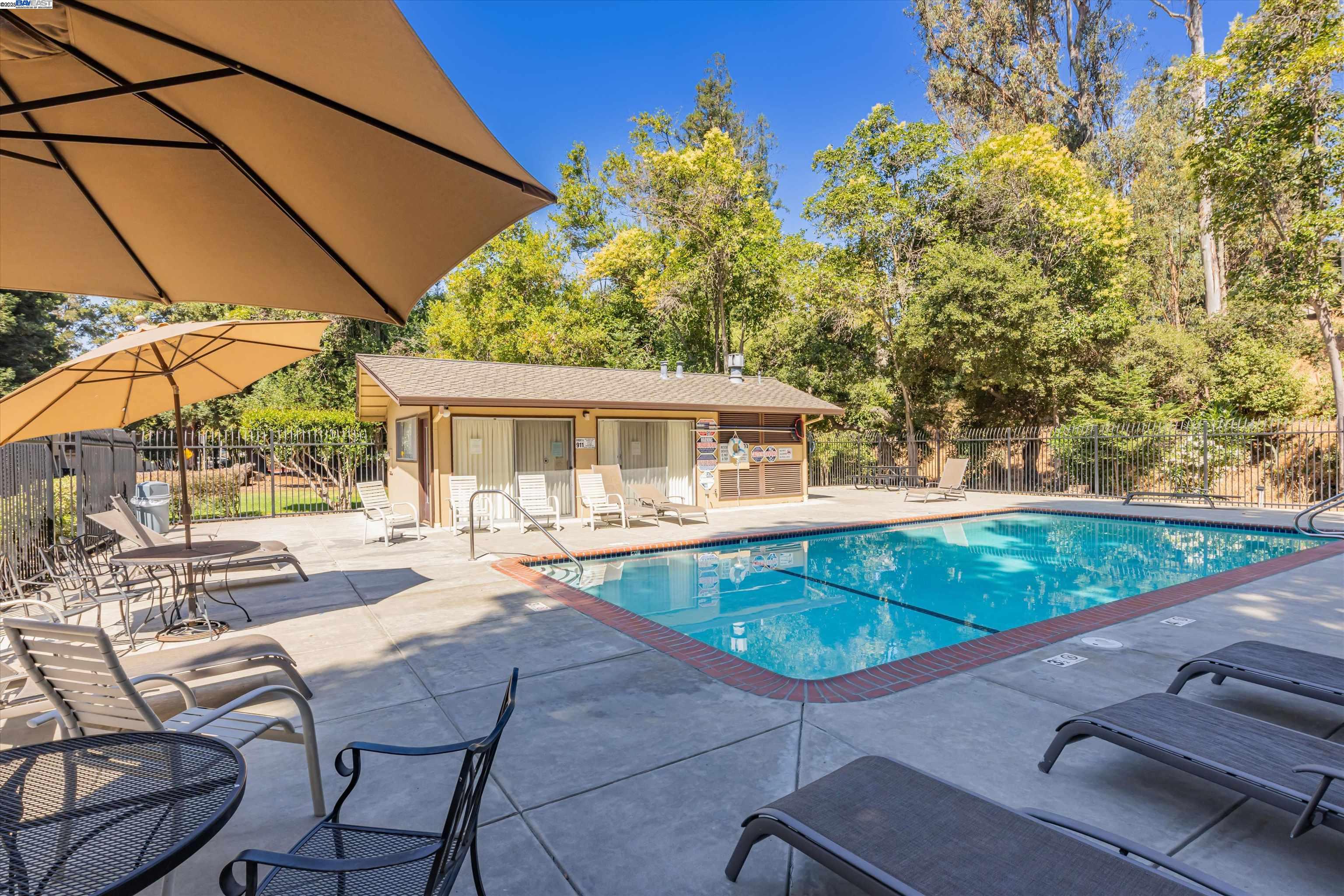 Photo #34: 41082744 Listing: Photo #34