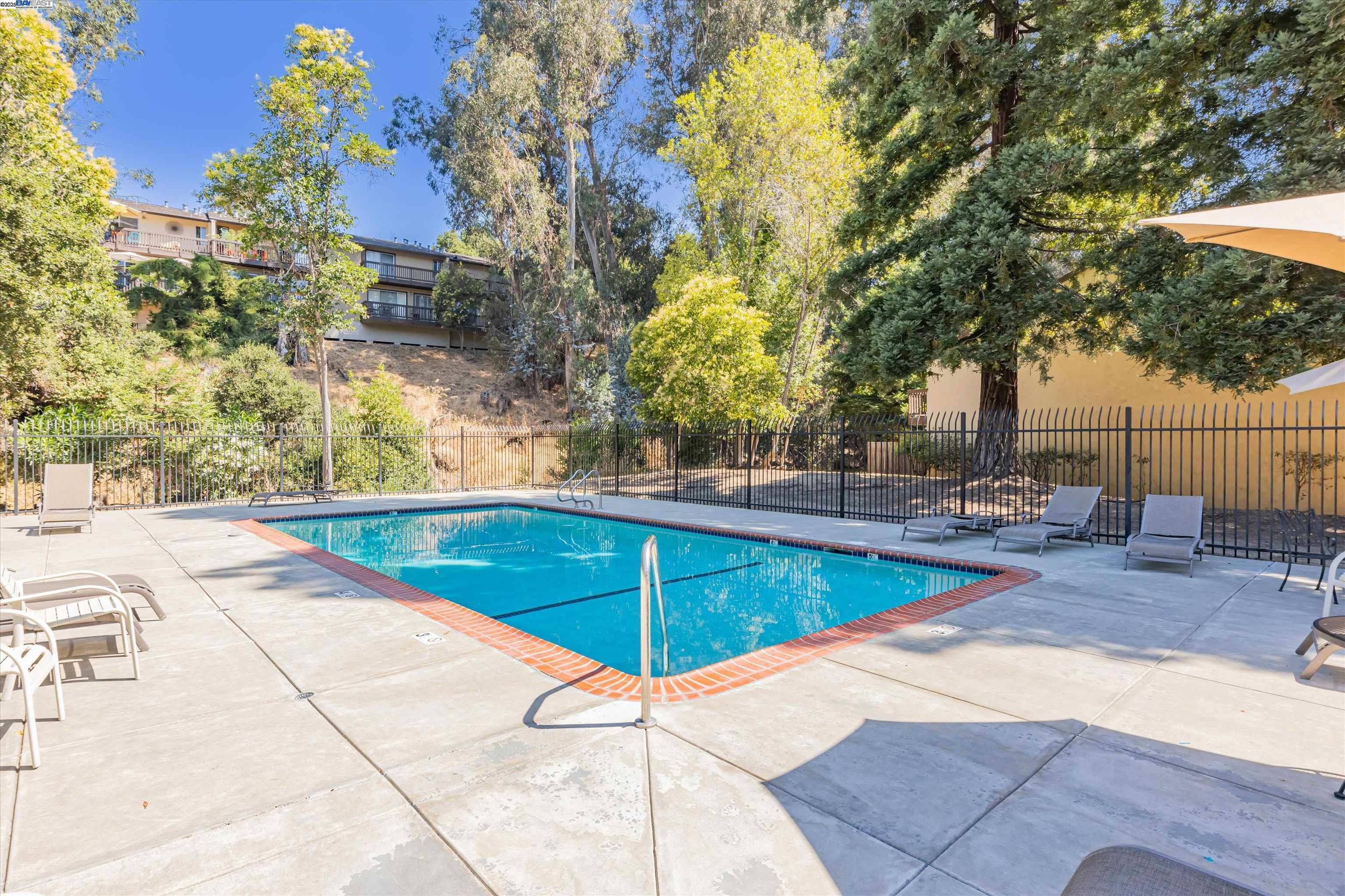 Photo #35: 41082744 Listing: Photo #35