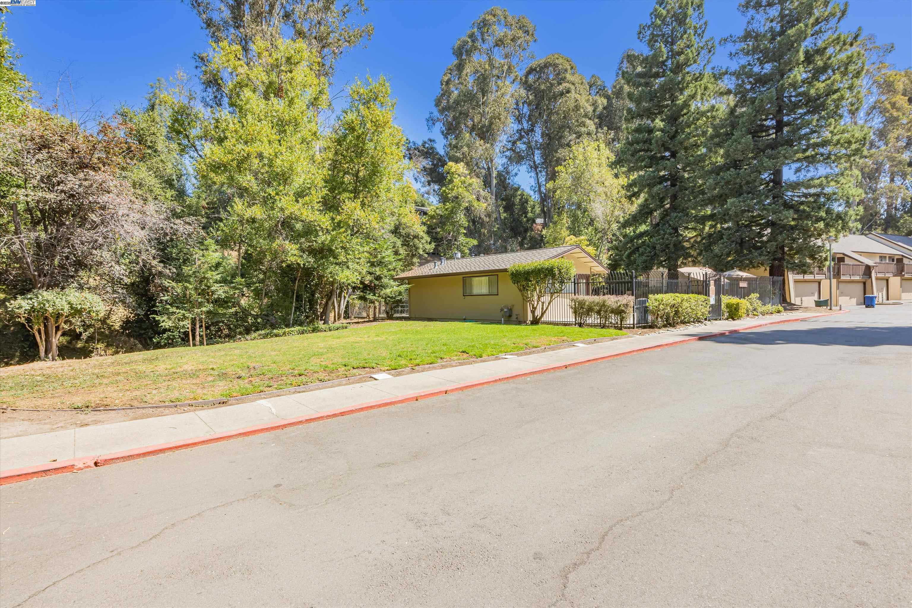 Photo #38: 41082744 Listing: Photo #38