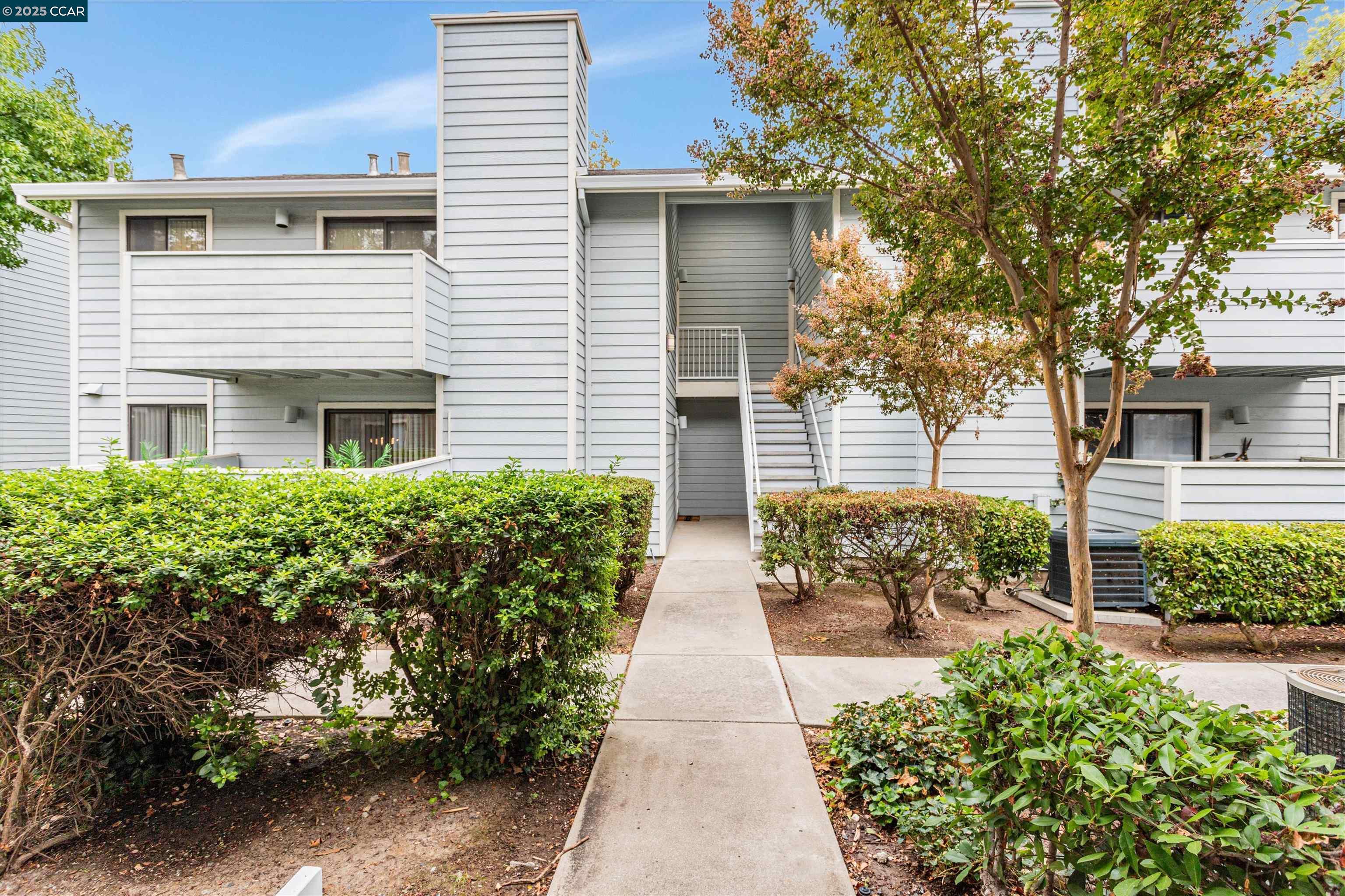 Detail Gallery Image 1 of 1 For 92 Elder Dr #G,  Pacheco,  CA 94553 - 2 Beds | 2 Baths