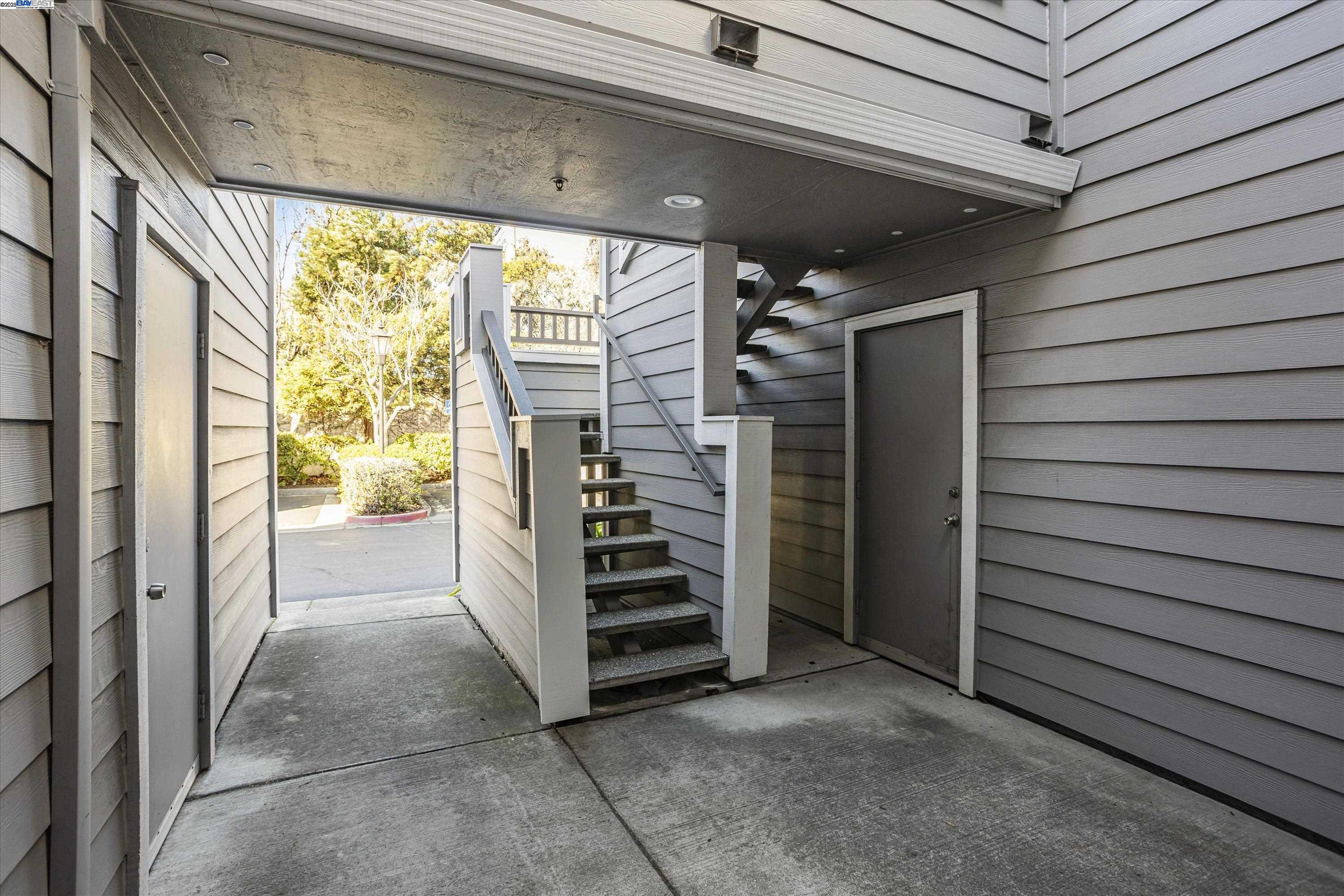 Photo #5: 41082769 Listing 