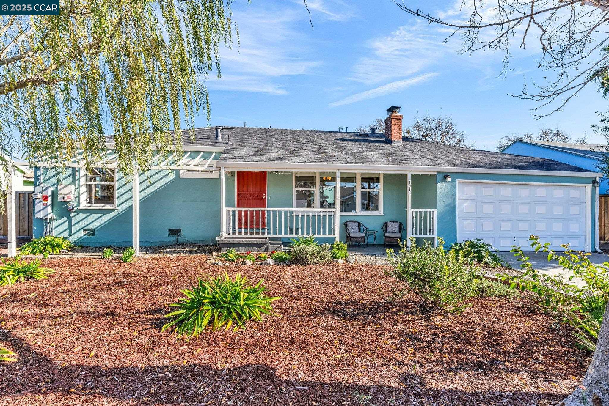 Detail Gallery Image 1 of 1 For 1015 Hook Ave, Pleasant Hill,  CA 94523 - 4 Beds | 3 Baths