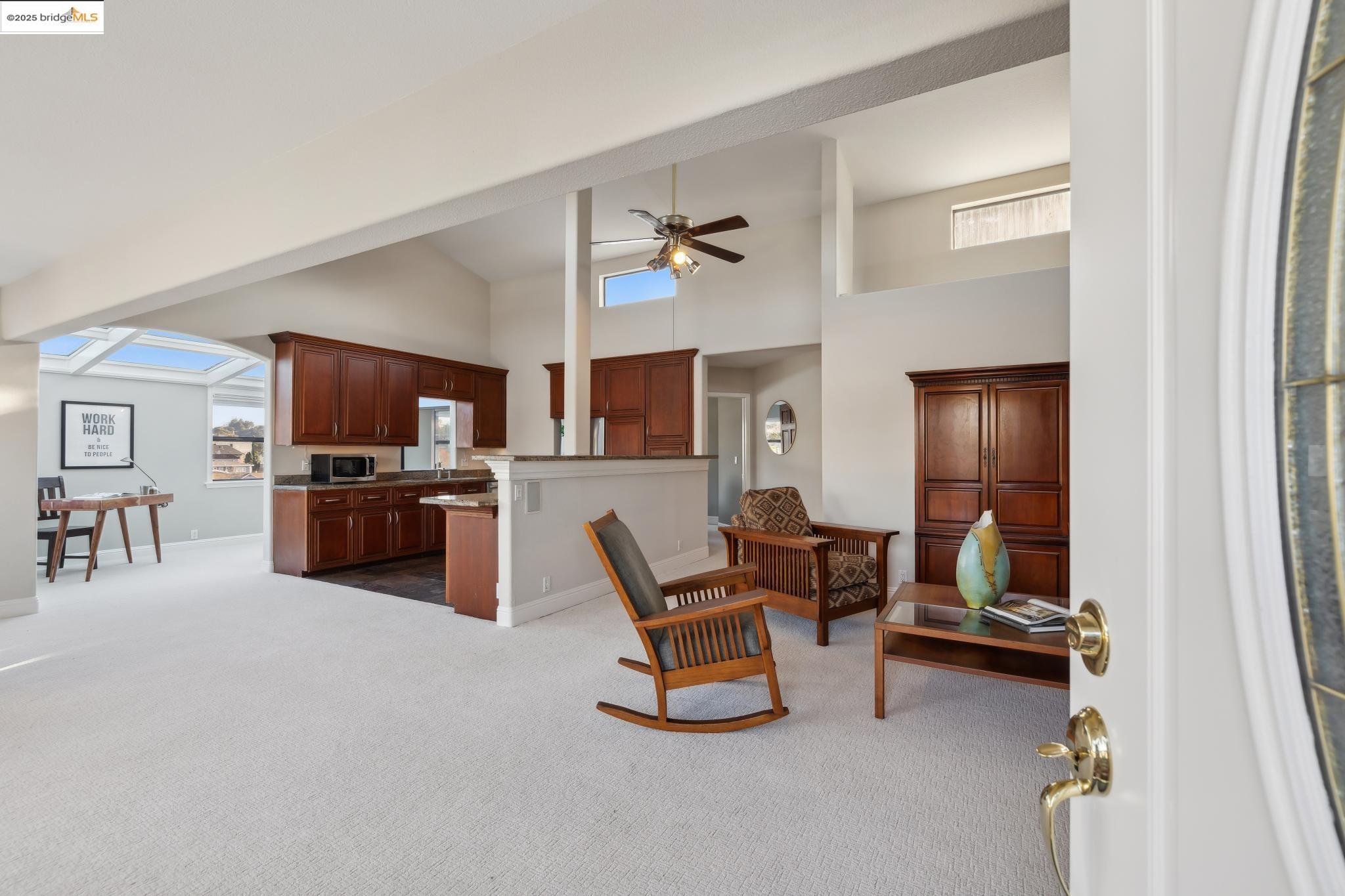 Photo #2: 41082810 Listing 