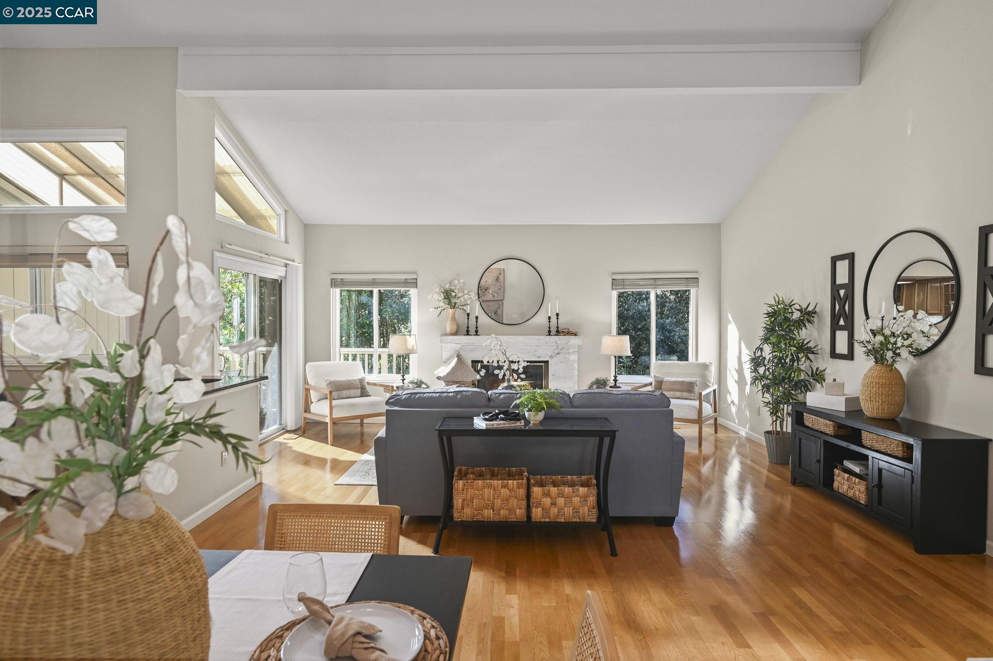Photo #6: 41082835 Listing 