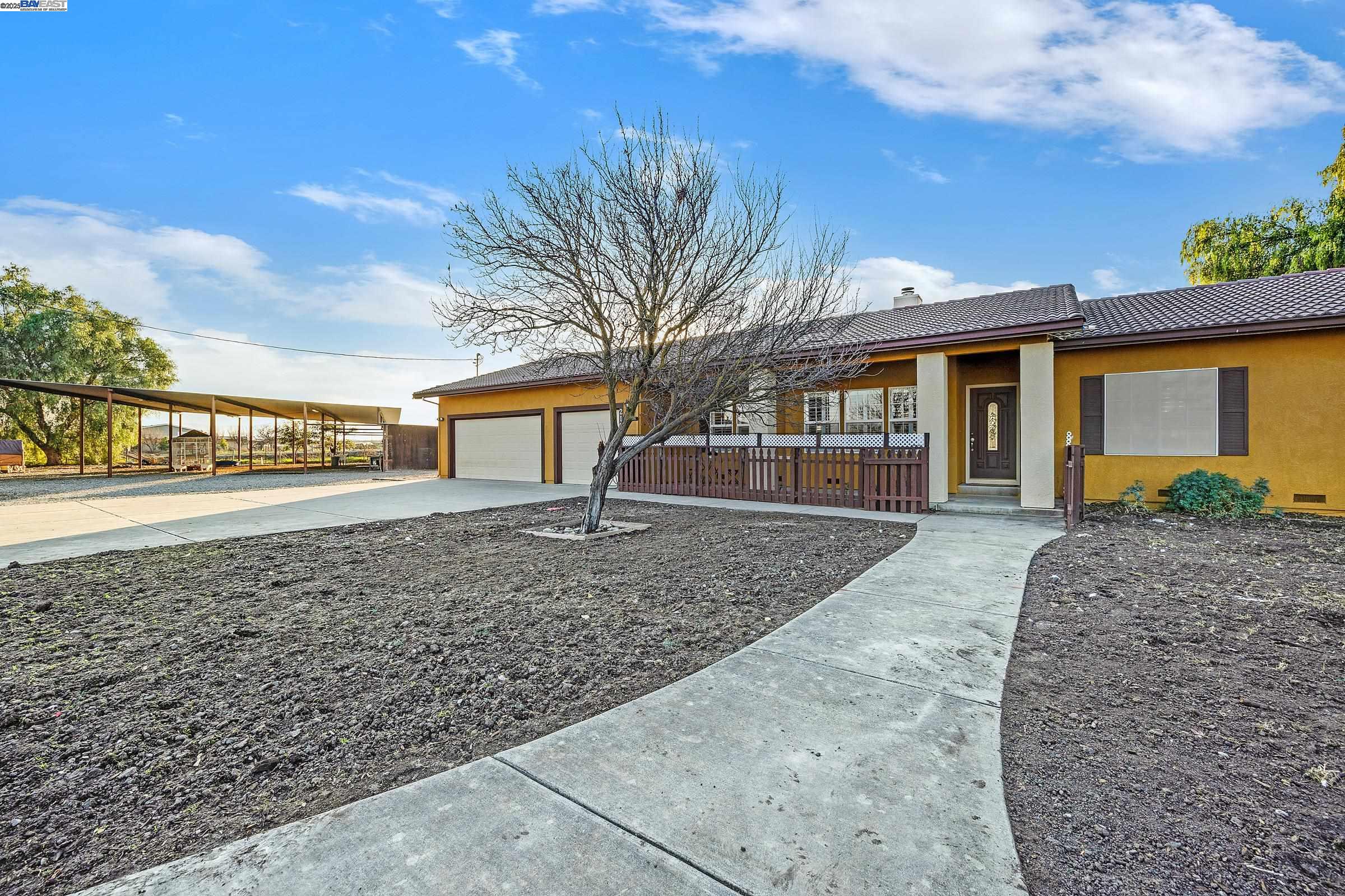 Detail Gallery Image 6 of 60 For 21021 Reeve Rd, Tracy,  CA 95304 - 4 Beds | 2/1 Baths
