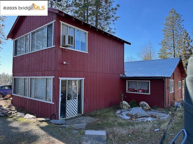 Detail Gallery Image 6 of 12 For 9997 Ernst Rd, Coulterville,  CA 95311 - 2 Beds | 1 Baths