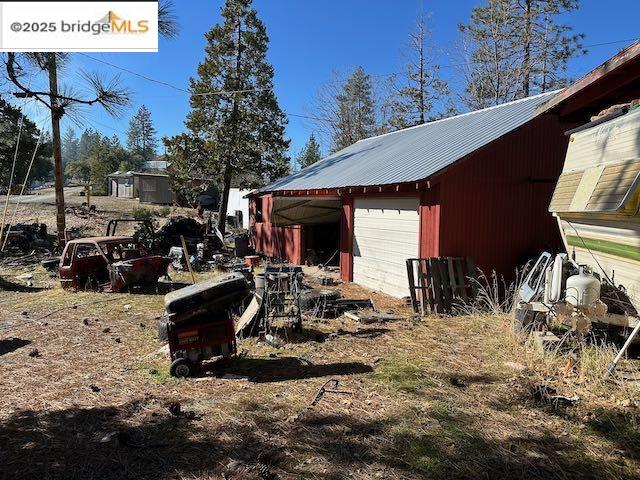 Detail Gallery Image 8 of 12 For 9997 Ernst Rd, Coulterville,  CA 95311 - 2 Beds | 1 Baths