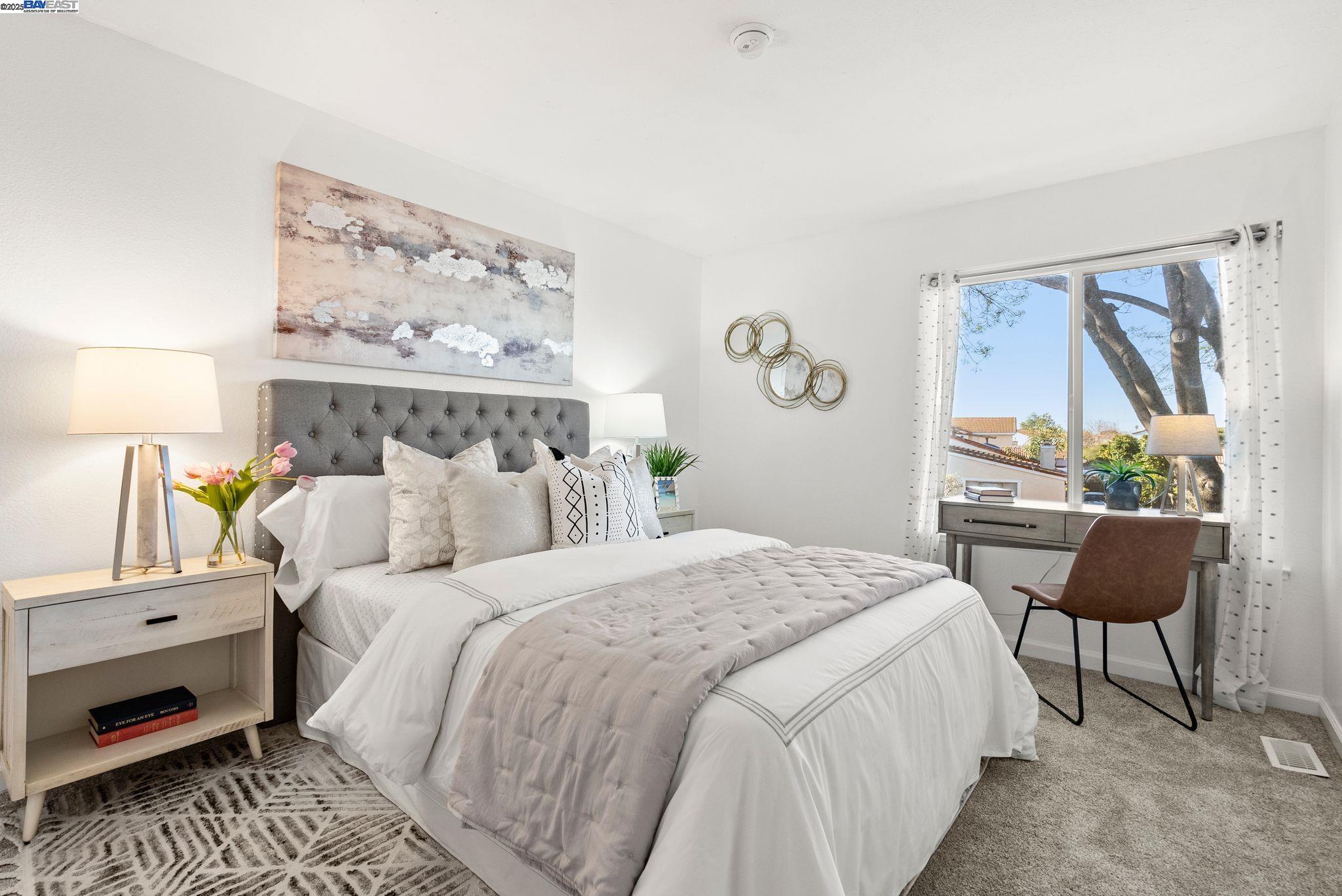 4926 Lowry Rd, Union City, California 94587, 2 Bedrooms Bedrooms, 5 Rooms Rooms,1 BathroomBathrooms,Residential,For Sale,4926 Lowry Rd,41082853