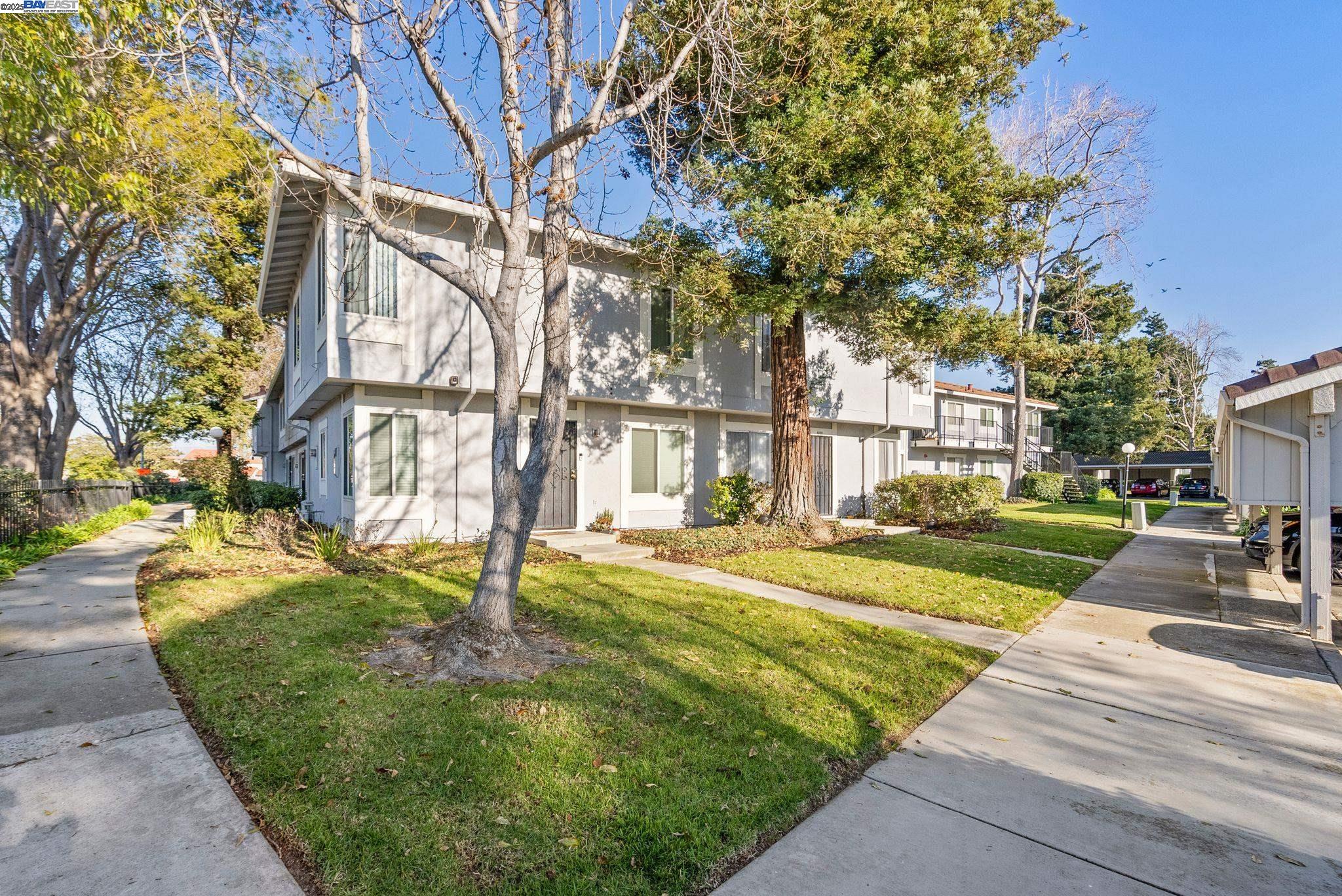 4926 Lowry Rd, Union City, California 94587, 2 Bedrooms Bedrooms, 5 Rooms Rooms,1 BathroomBathrooms,Residential,For Sale,4926 Lowry Rd,41082853