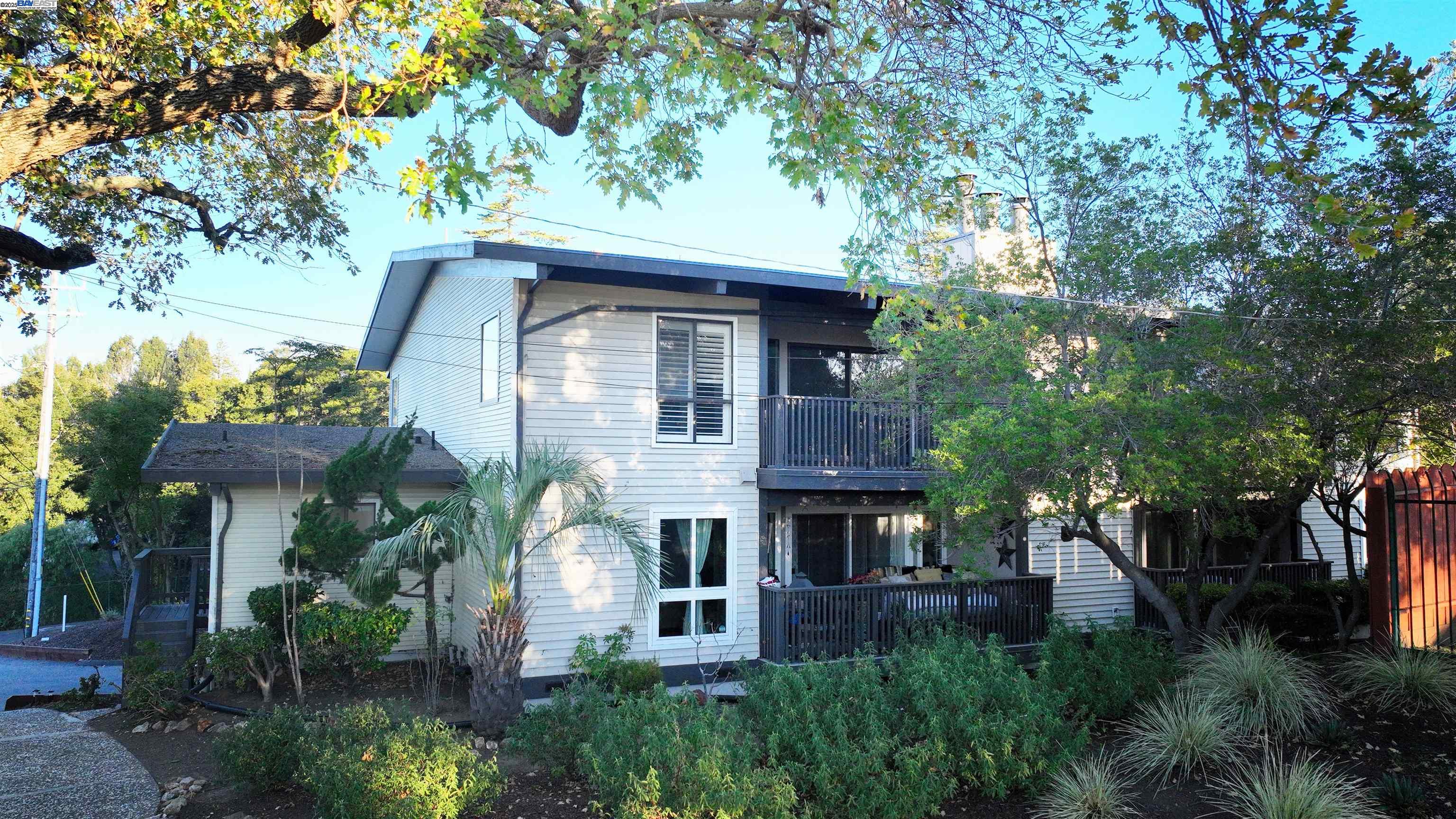 More Details about MLS # 41082860 : 19100 CREST AVENUE # 60