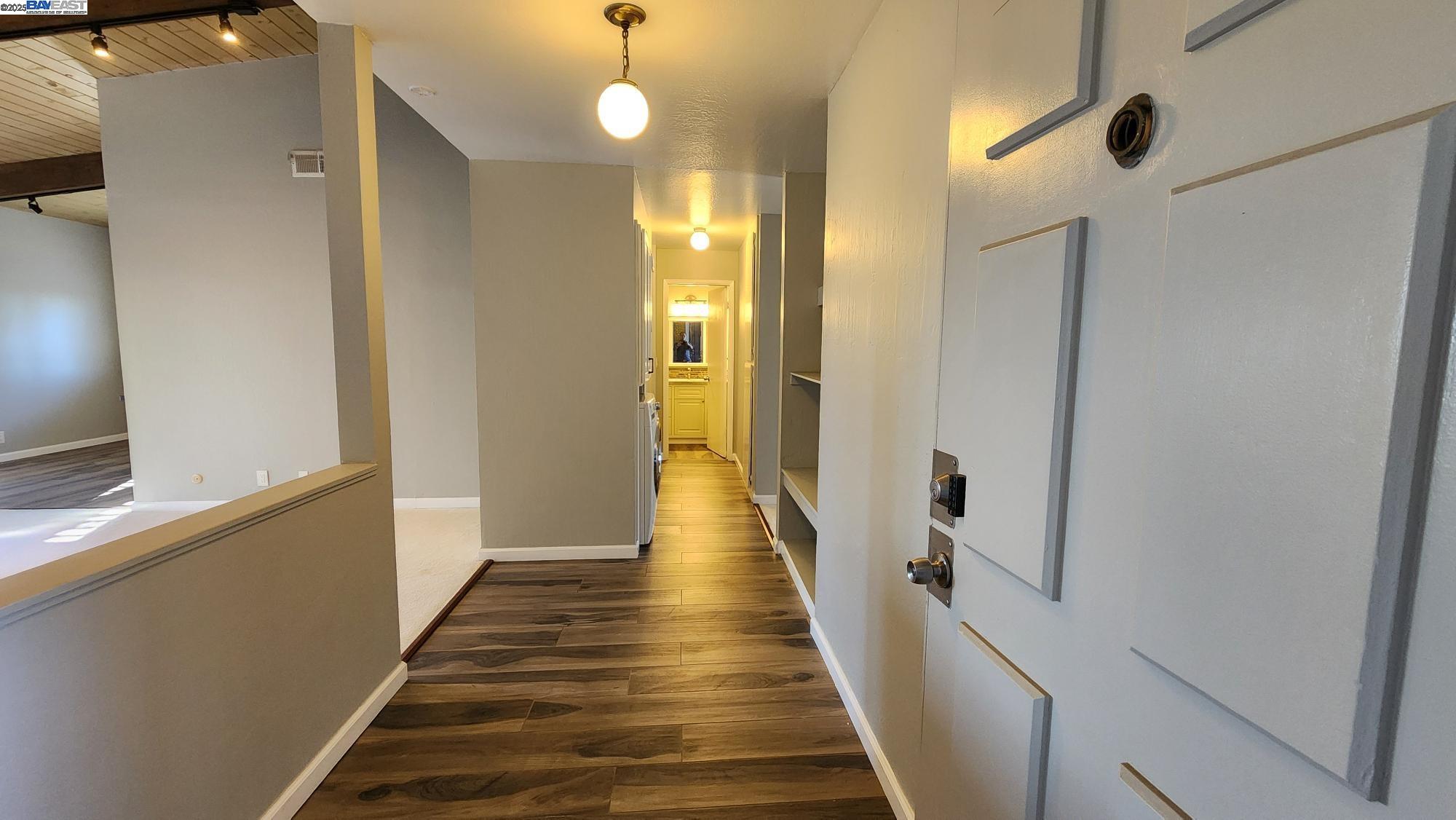 Photo #2: 41082860 Listing 