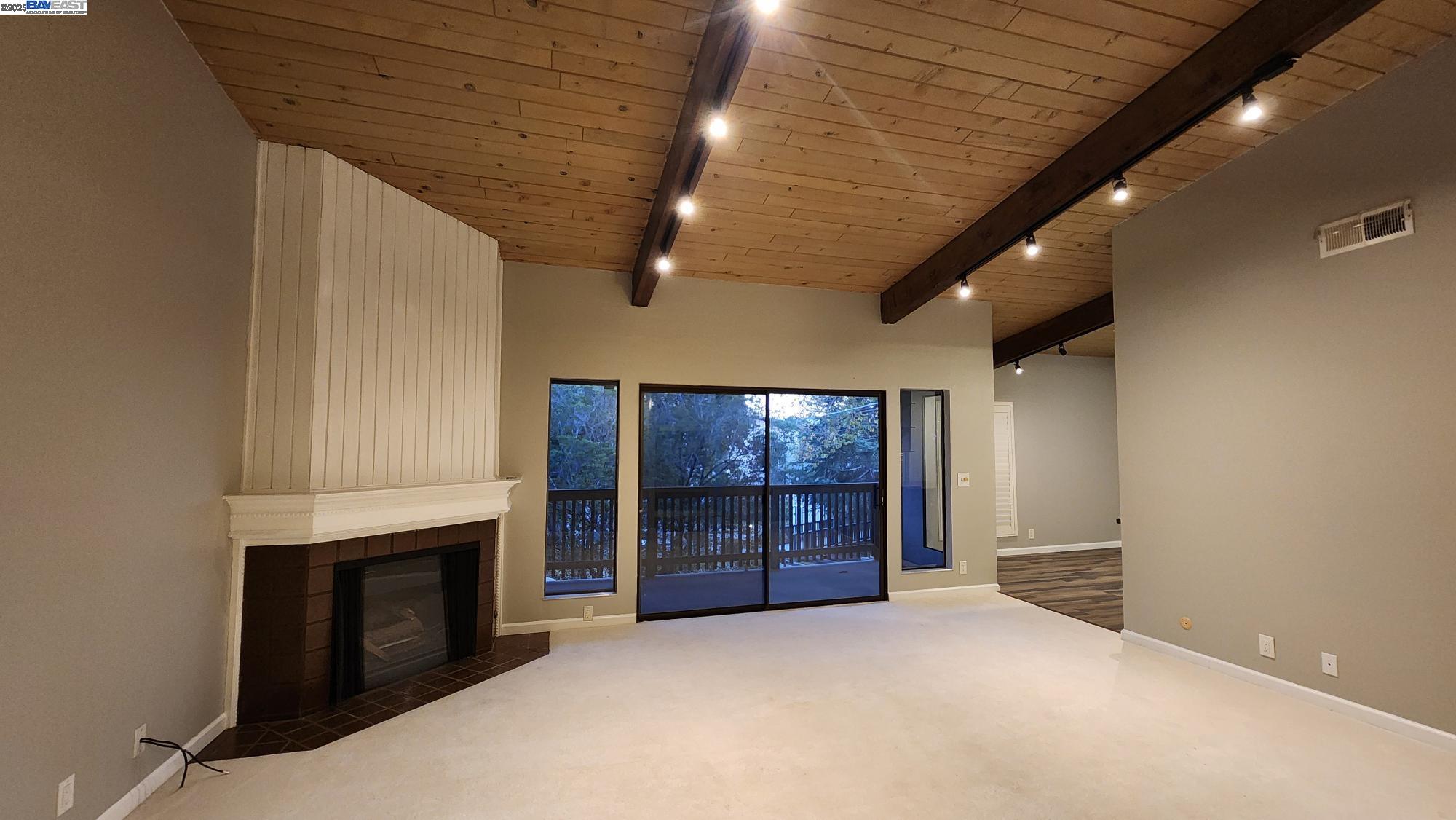 Photo #6: 41082860 Listing 