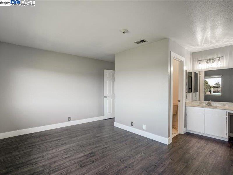 Photo #35: 41082911 Listing: Photo #35