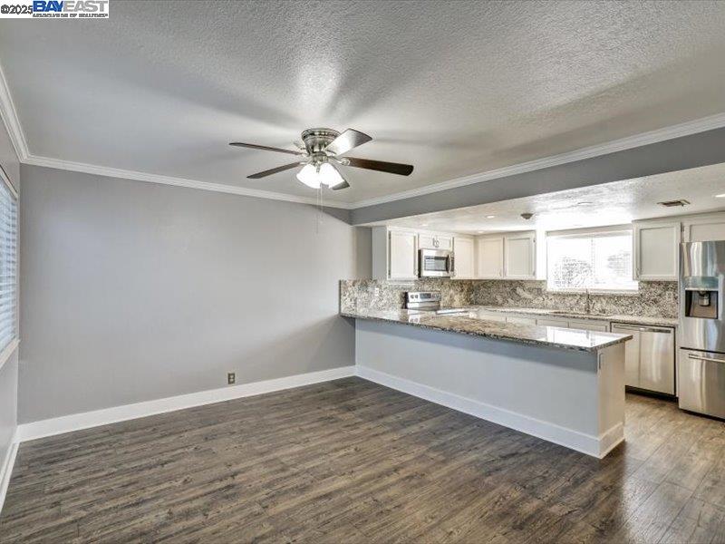 Photo #10: 41082911 Listing: Photo #10