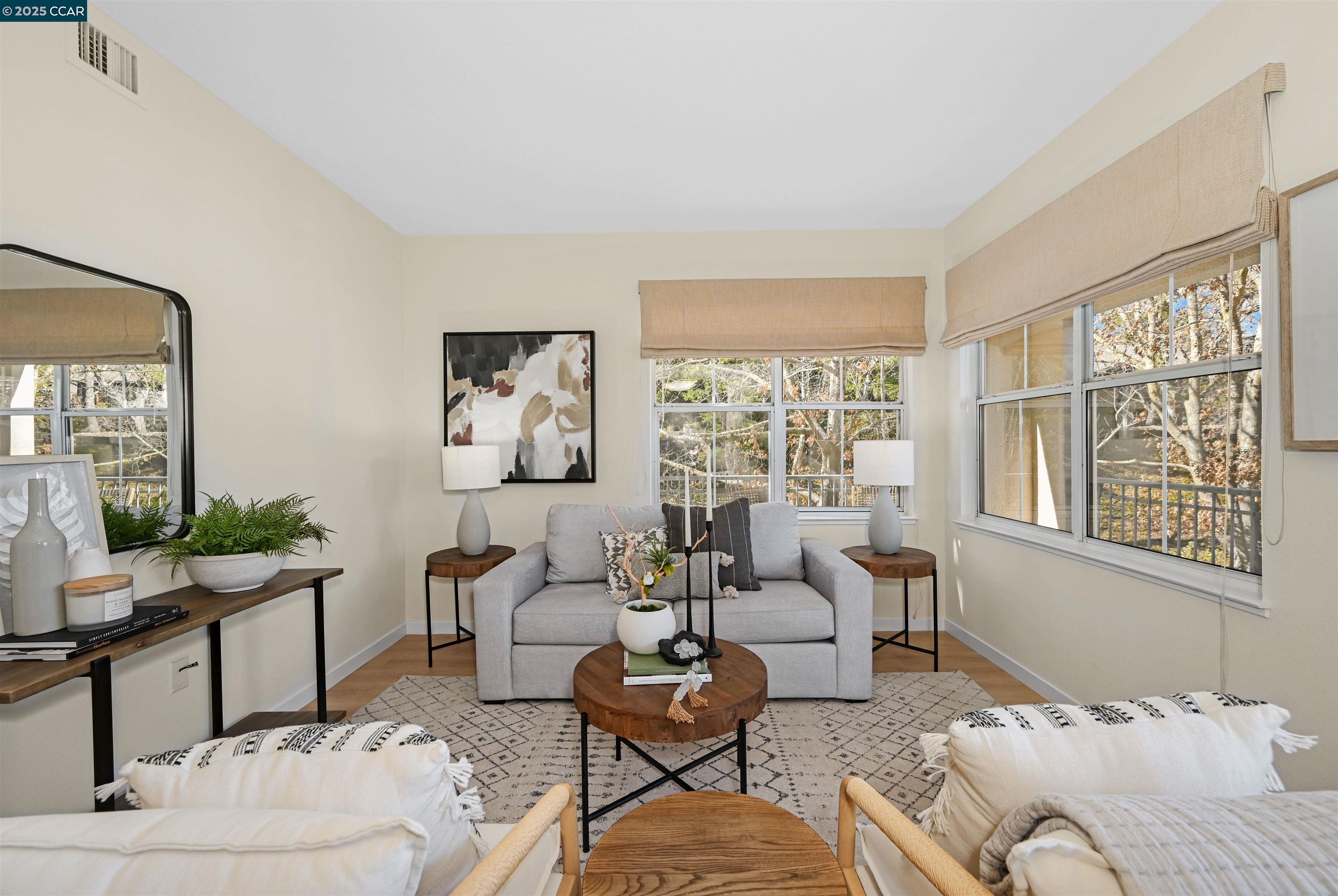 Photo #5: 41082914 Listing 