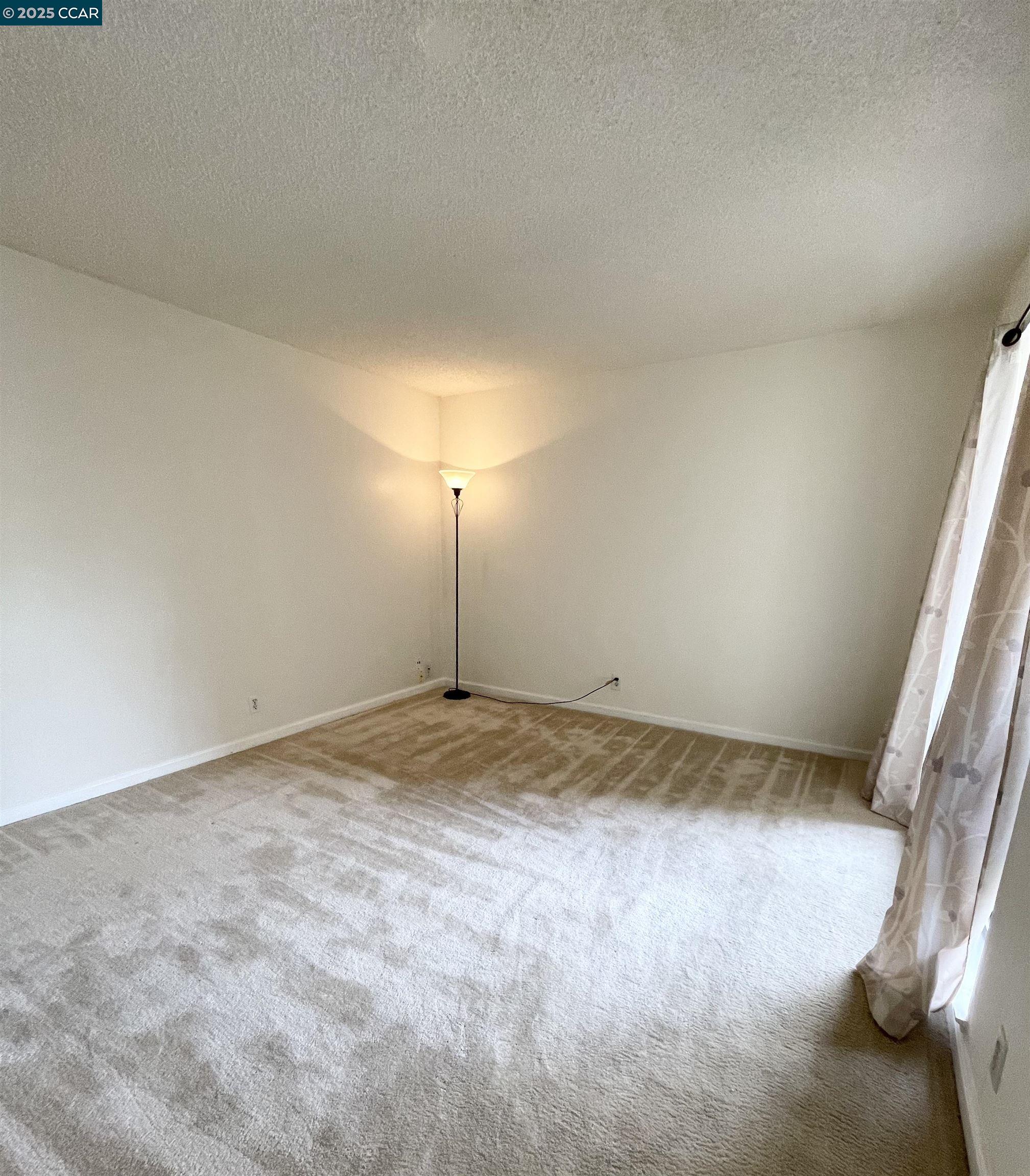 Photo #6: 41082957 Listing 