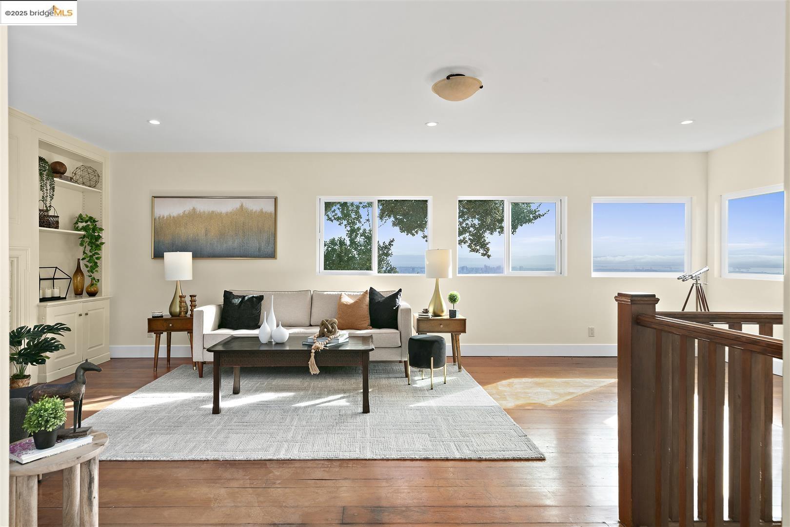 358 Panoramic