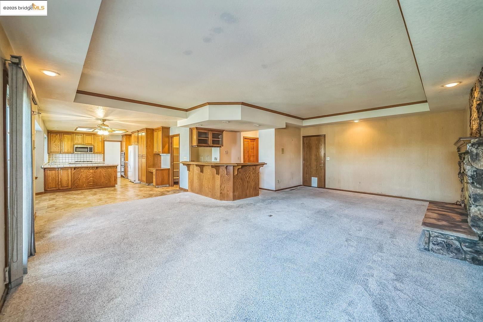 Detail Gallery Image 12 of 40 For 1720 Windjammer Ct, Lodi,  CA 95242 - 3 Beds | 2/1 Baths