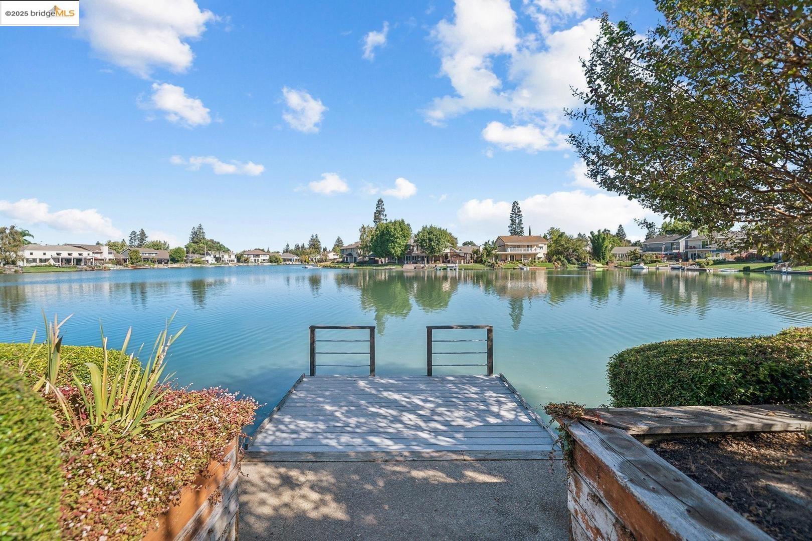 Detail Gallery Image 38 of 40 For 1720 Windjammer Ct, Lodi,  CA 95242 - 3 Beds | 2/1 Baths