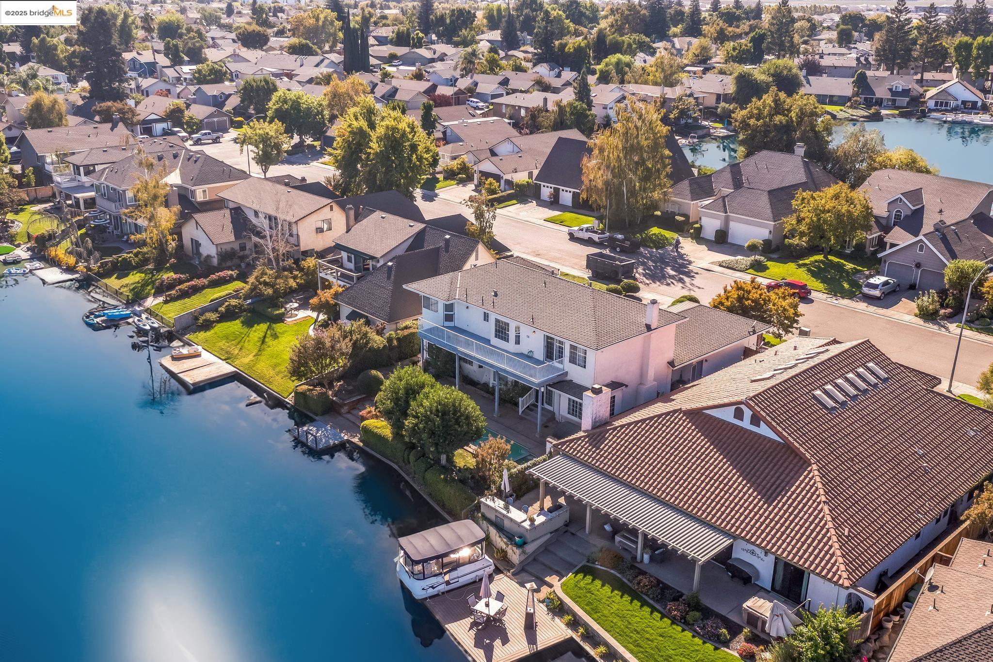 Detail Gallery Image 39 of 40 For 1720 Windjammer Ct, Lodi,  CA 95242 - 3 Beds | 2/1 Baths