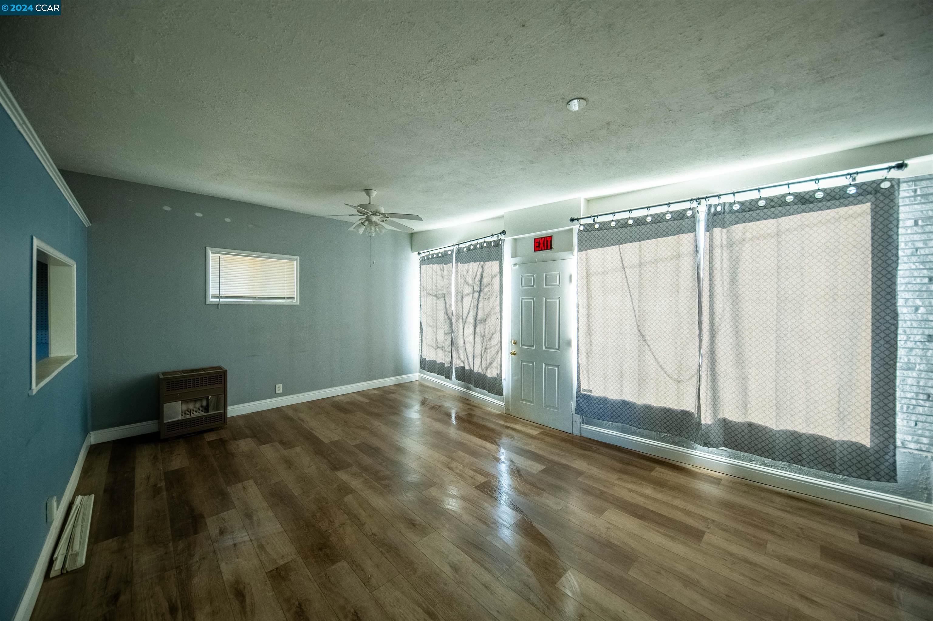 Detail Gallery Image 18 of 25 For 115 E Walnut St, Lodi,  CA 95240 - 3 Beds | 2/1 Baths