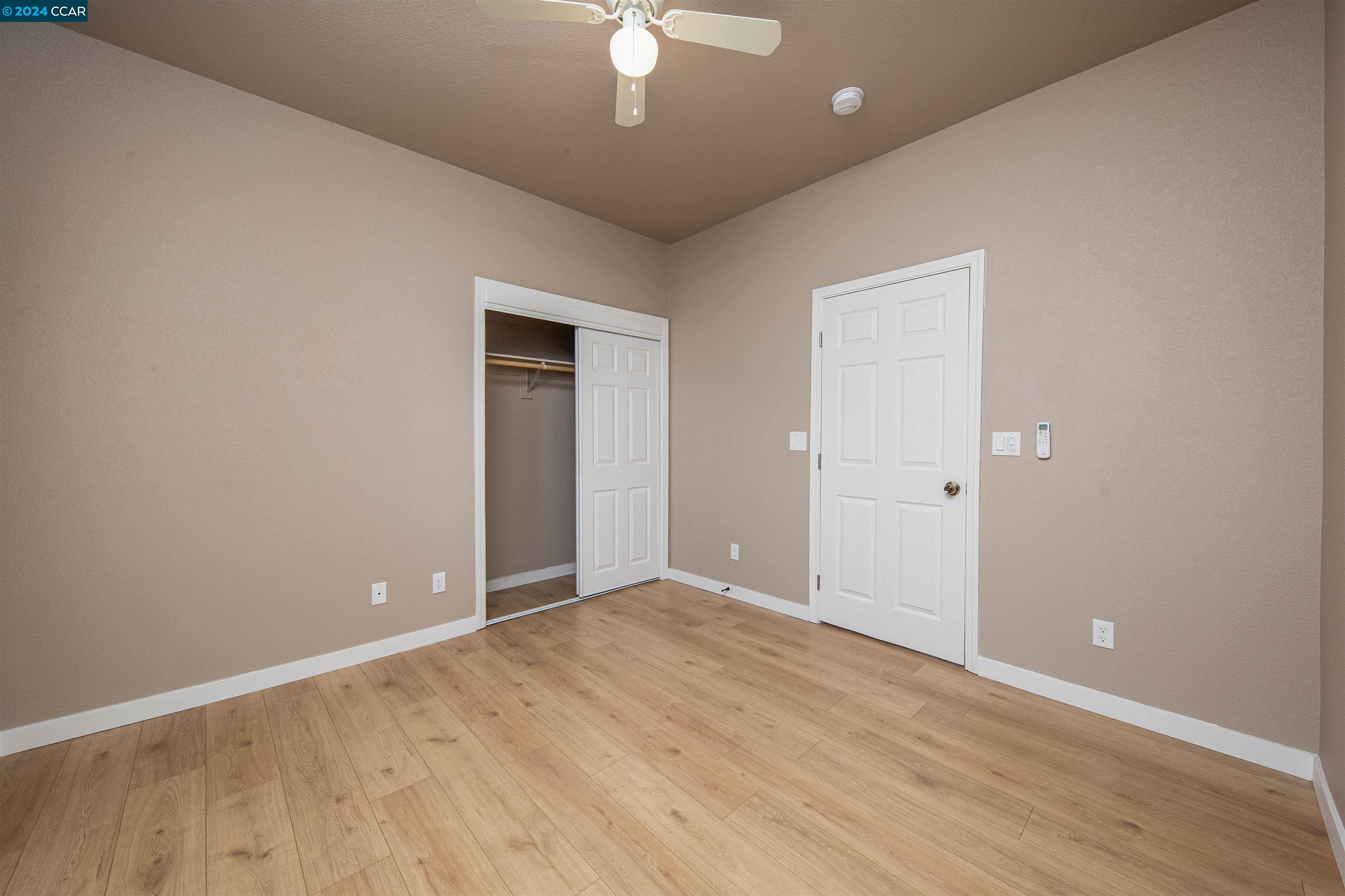 Detail Gallery Image 7 of 25 For 115 E Walnut St, Lodi,  CA 95240 - 3 Beds | 2/1 Baths