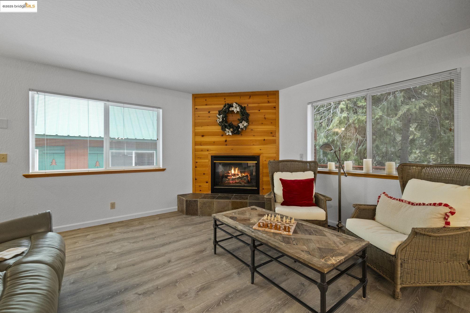 Detail Gallery Image 3 of 31 For 28515 S Stan Ct, Strawberry,  CA 95375 - 3 Beds | 2 Baths