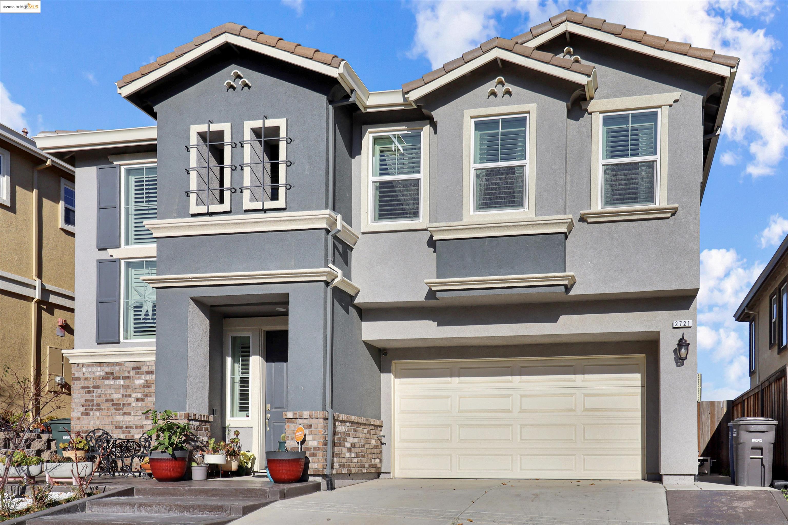 Detail Gallery Image 1 of 1 For 2721 Rio Seco Dr, Bay Point,  CA 94565 - 5 Beds | 3 Baths