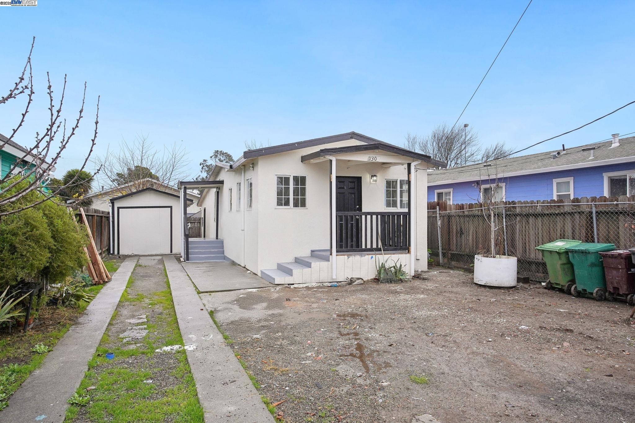 1130 61St Ave, Oakland, California 94621, 5 Bedrooms Bedrooms, 8 Rooms Rooms,1 BathroomBathrooms,Residential,For Sale,1130 61St Ave,41083053
