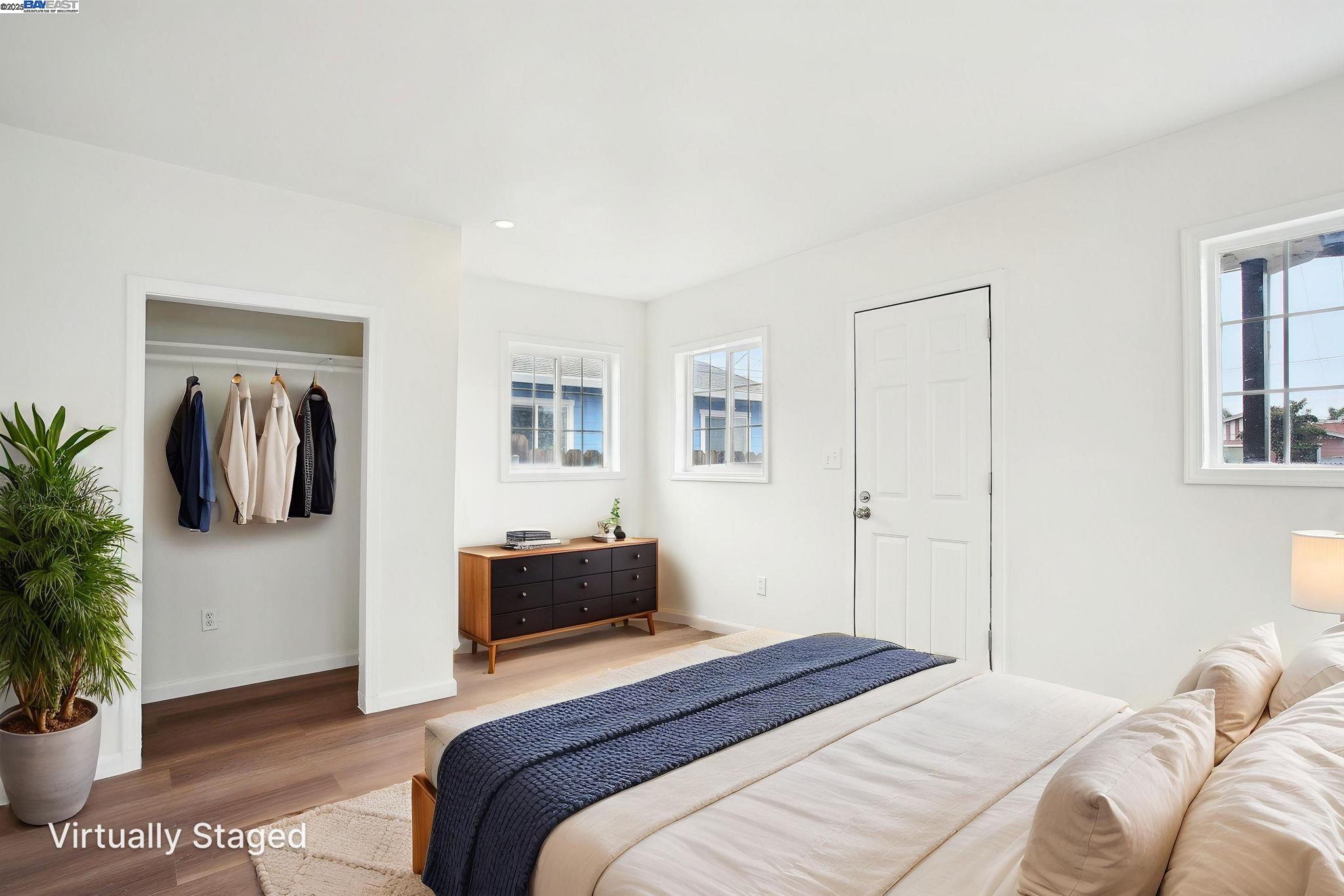 1130 61St Ave, Oakland, California 94621, 5 Bedrooms Bedrooms, 8 Rooms Rooms,1 BathroomBathrooms,Residential,For Sale,1130 61St Ave,41083053