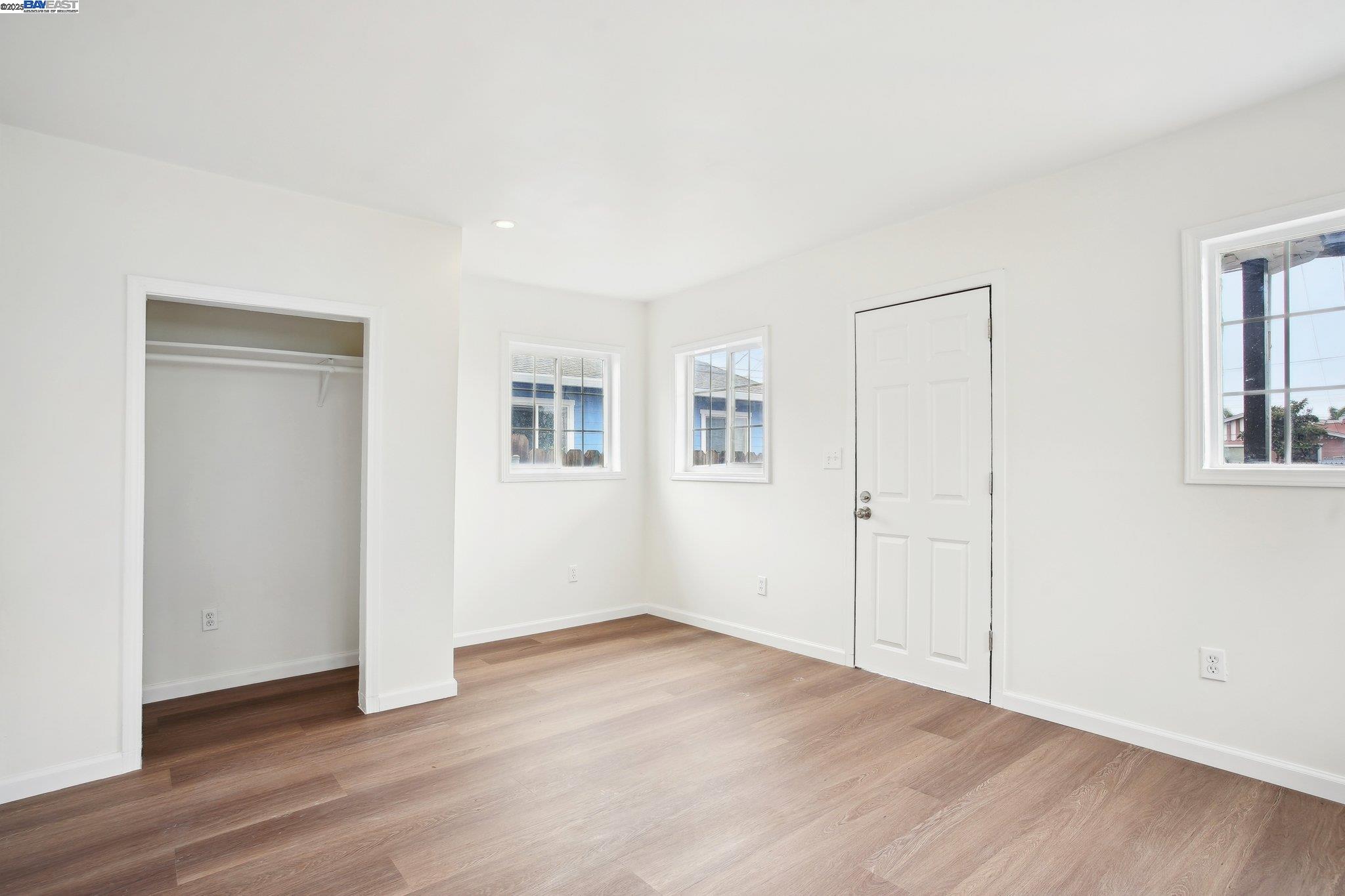 1130 61St Ave, Oakland, California 94621, 5 Bedrooms Bedrooms, 8 Rooms Rooms,1 BathroomBathrooms,Residential,For Sale,1130 61St Ave,41083053