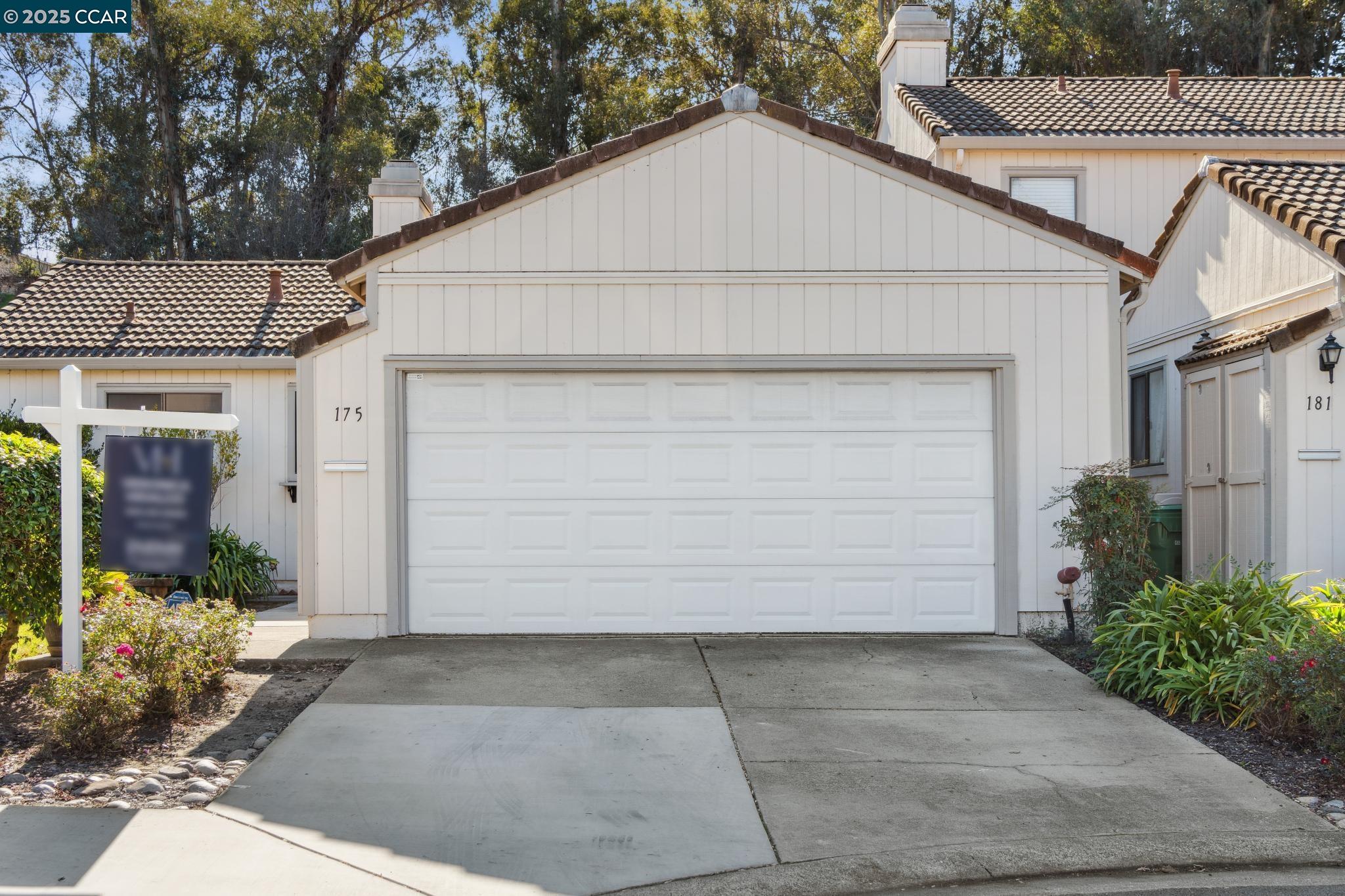 Photo #2: 41083084 Listing 