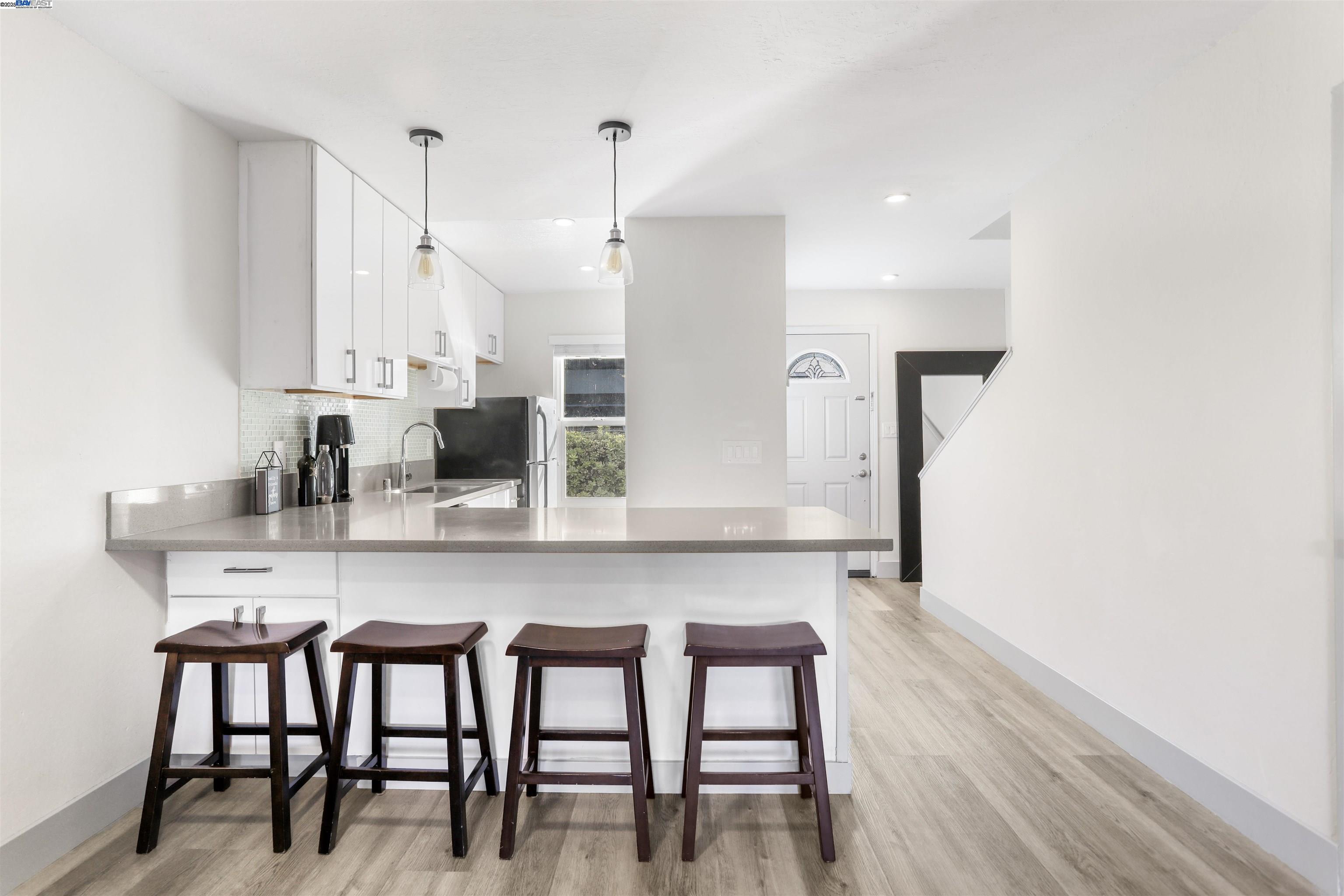 Photo #5: 41083099 Listing 