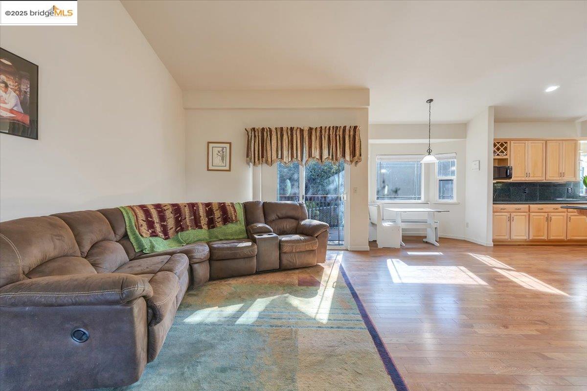 Detail Gallery Image 44 of 60 For 20405 Starr King Dr, Soulsbyville,  CA 95372 - 3 Beds | 2 Baths