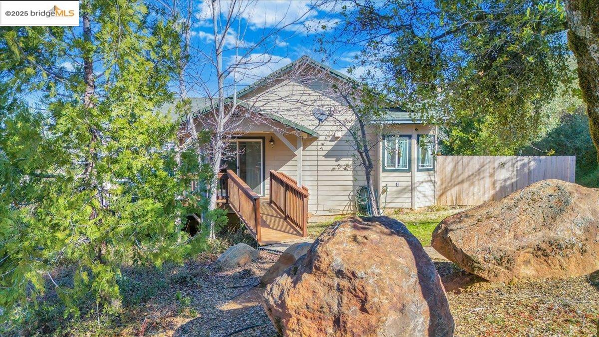 Detail Gallery Image 9 of 60 For 20405 Starr King Dr, Soulsbyville,  CA 95372 - 3 Beds | 2 Baths