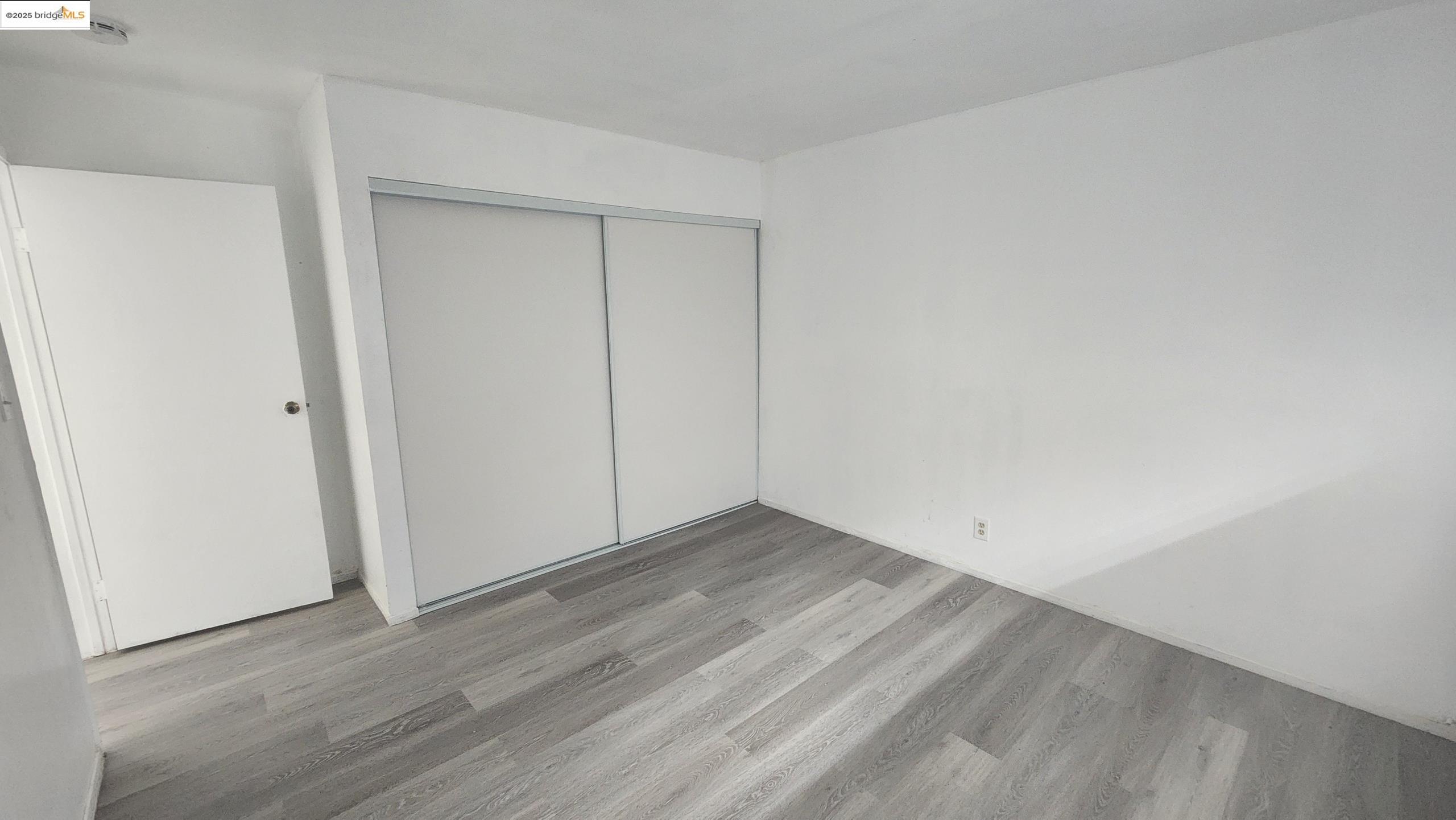 9220 Bancroft Ave # D, Oakland, California 94603, 3 Bedrooms Bedrooms, 6 Rooms Rooms,1 BathroomBathrooms,Residential Lease,For Rent,9220 Bancroft Ave # D,41083107