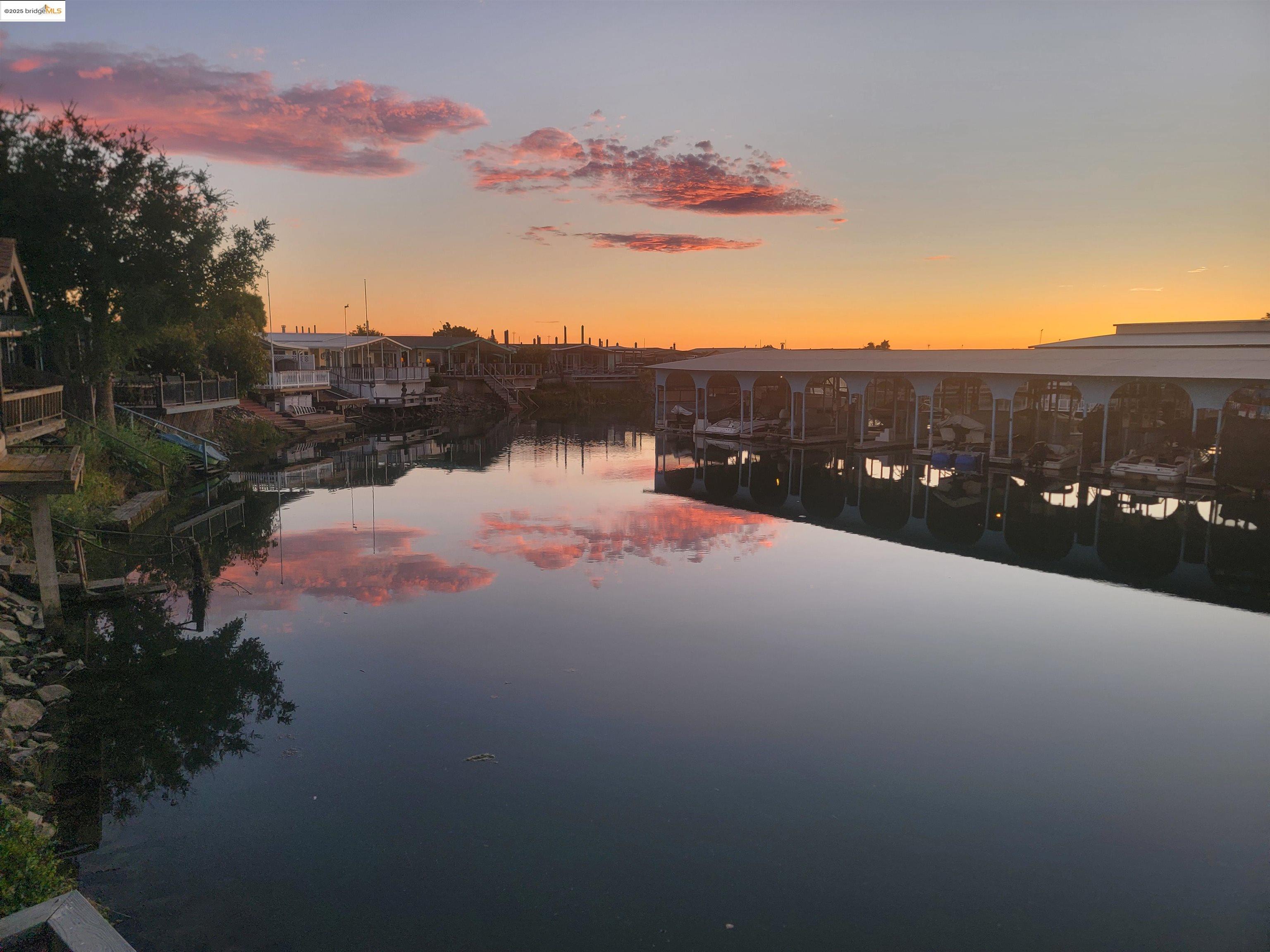 Detail Gallery Image 3 of 34 For 194 Oxbow Marina Dr, Isleton,  CA 95641 - 3 Beds | 2 Baths