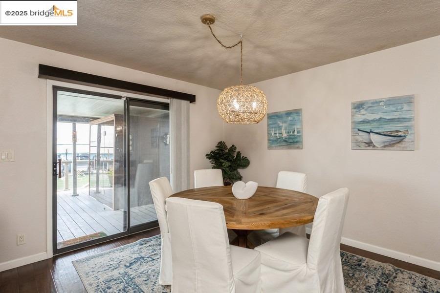 Detail Gallery Image 9 of 34 For 194 Oxbow Marina Dr, Isleton,  CA 95641 - 3 Beds | 2 Baths
