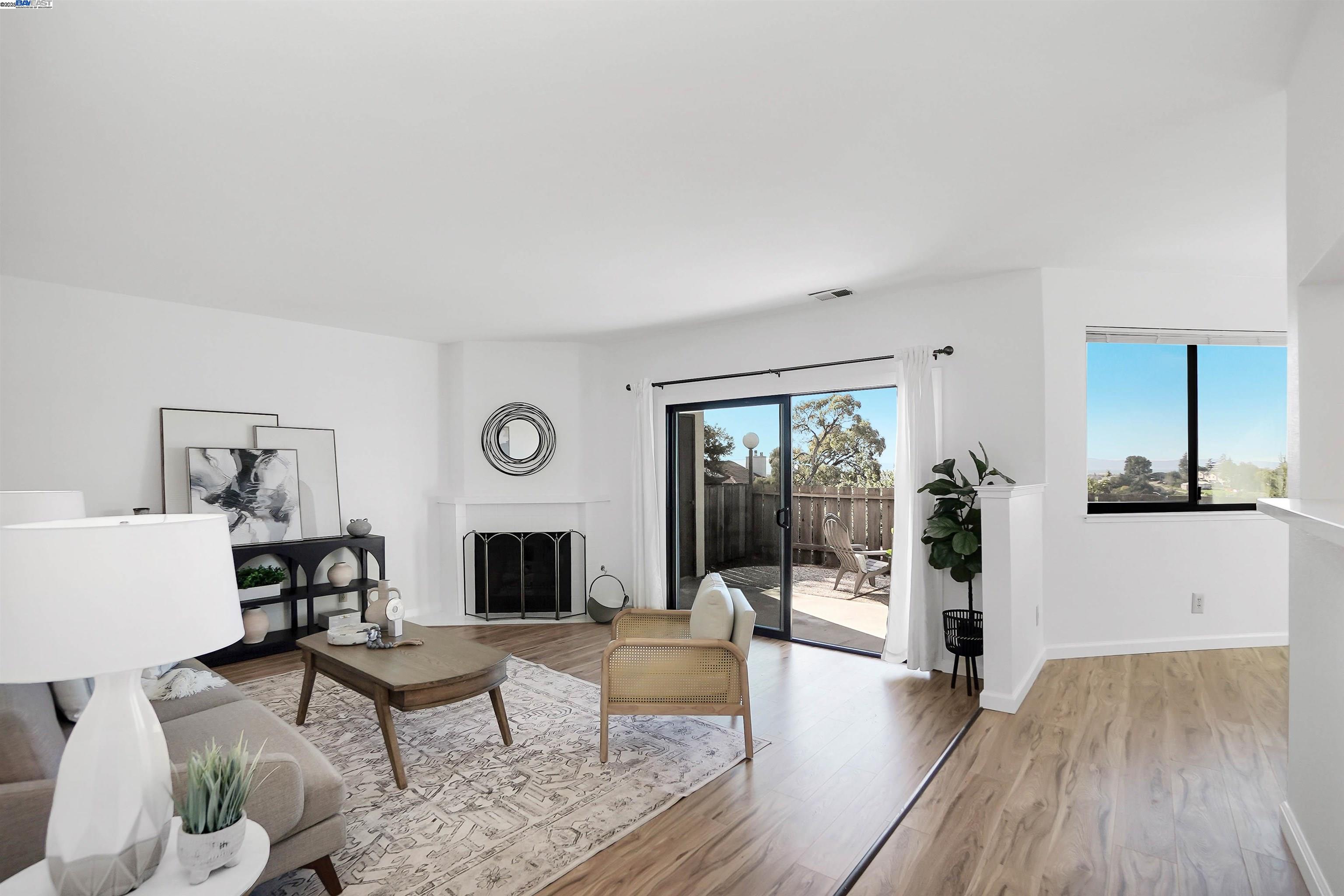 Photo #2: 41083166 Listing 