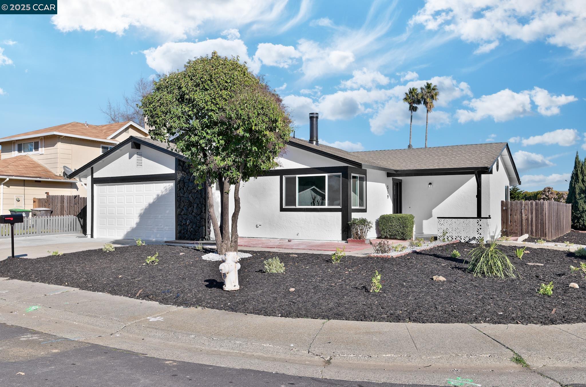 Detail Gallery Image 1 of 1 For 519 Skylark Dr, Suisun City,  CA 94585 - 3 Beds | 2 Baths