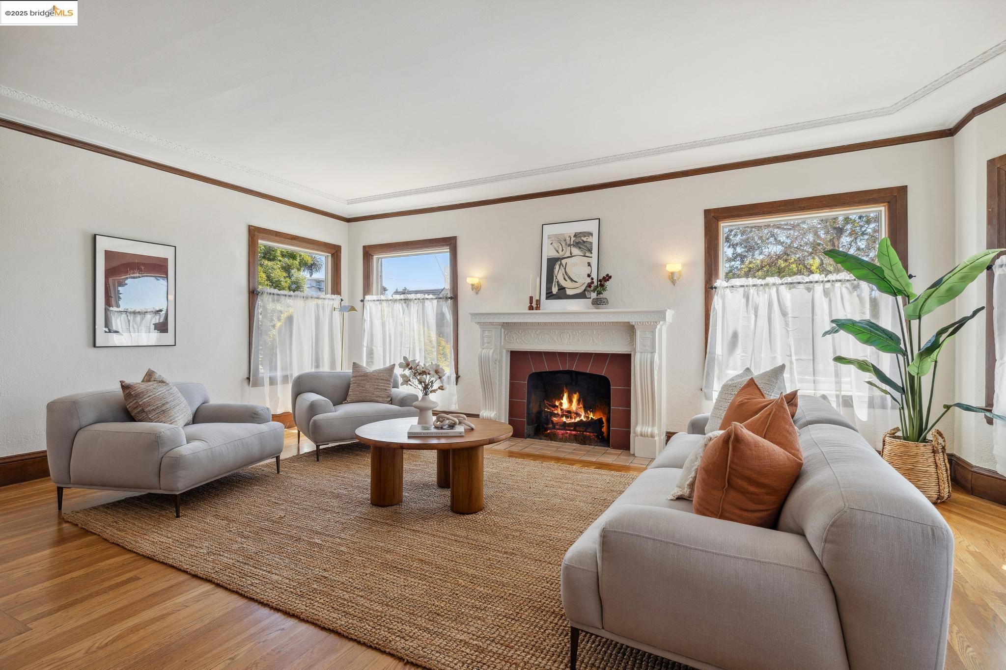 Detail Gallery Image 1 of 1 For 500 Key Blvd, Richmond,  CA 94805 - 4 Beds | 2 Baths