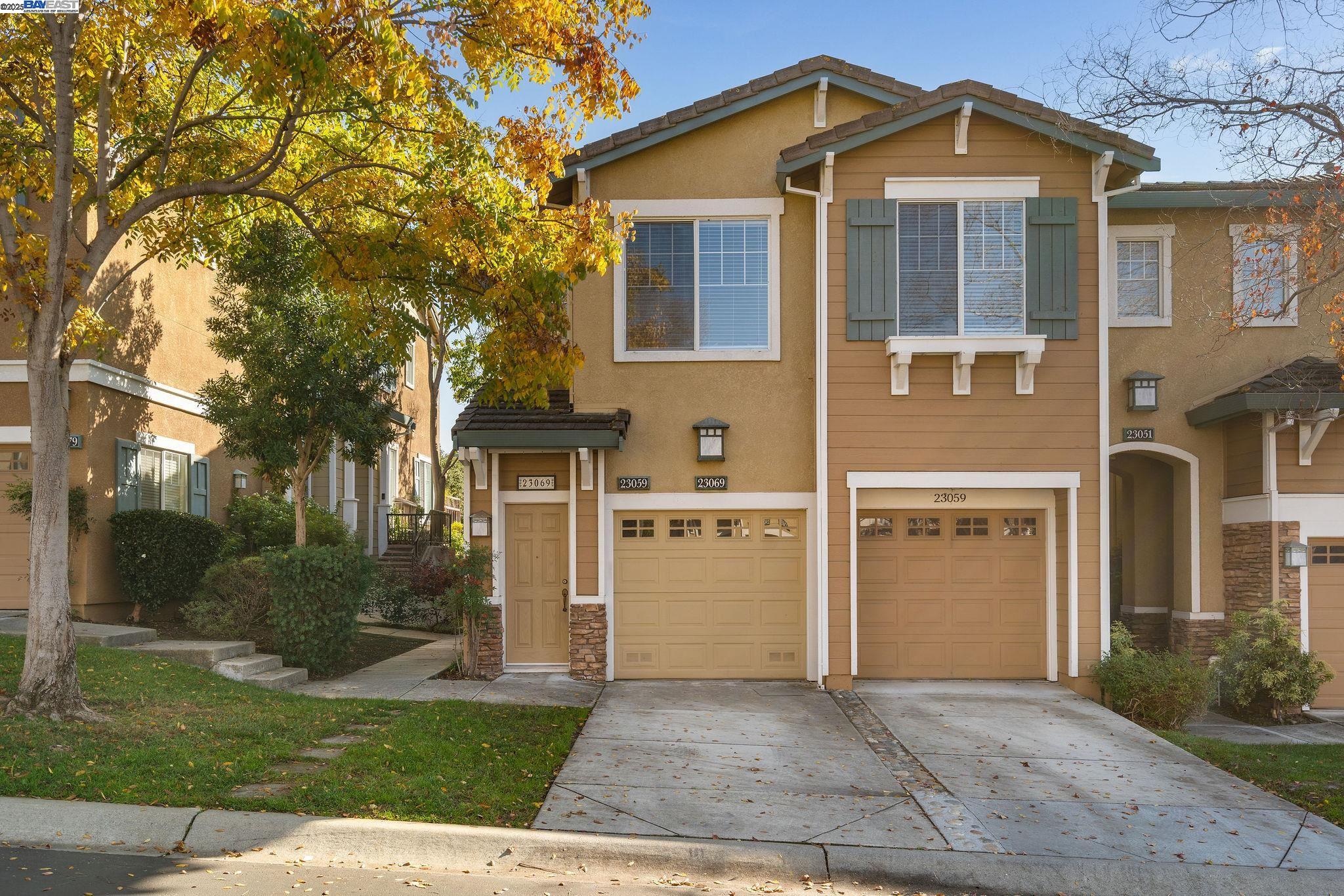 Browse active condo listings in FIVE CANYON