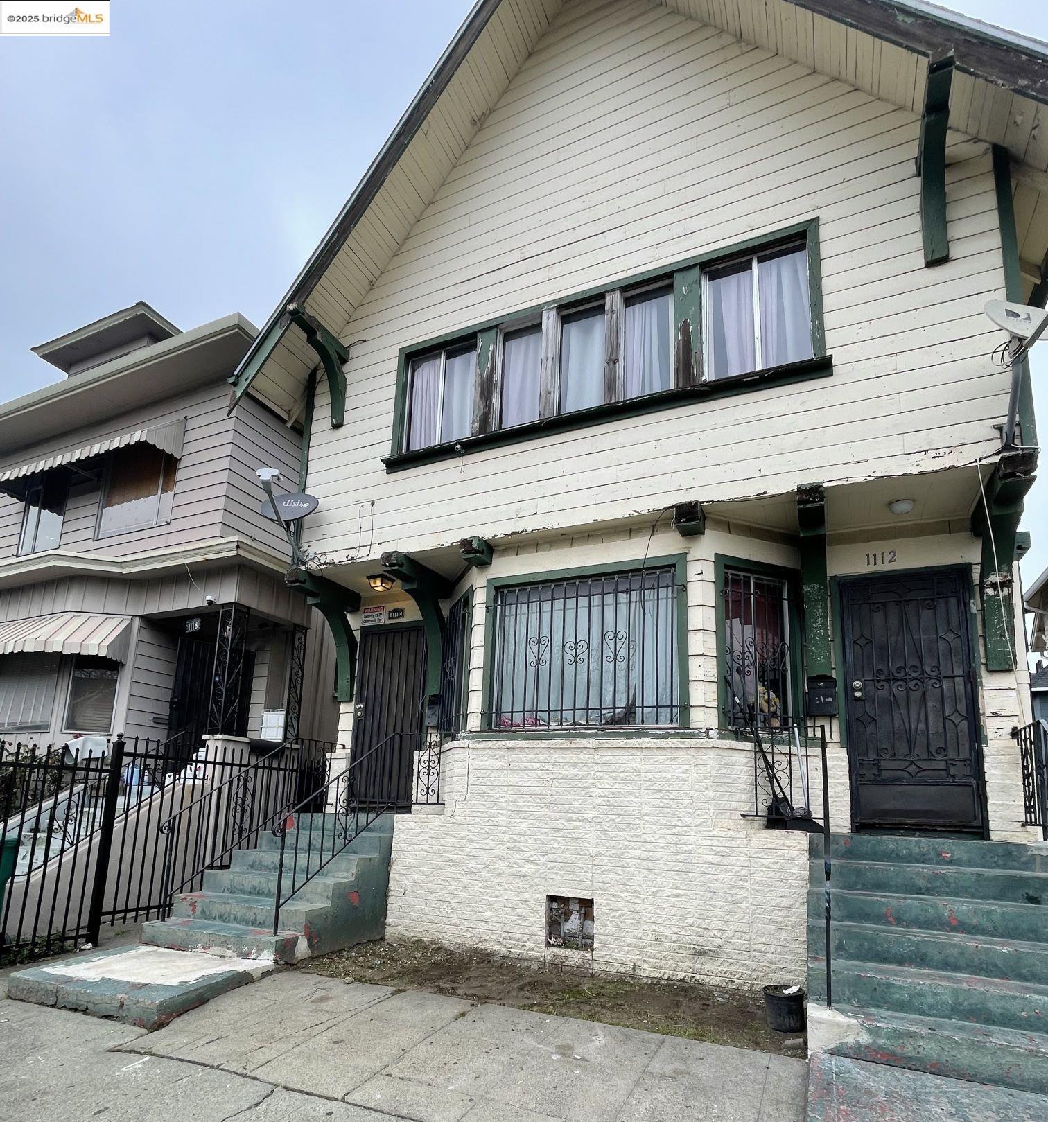 1114 10Th St, Oakland, California 94607, ,Residential Income,For Sale,1114 10Th St,41083234