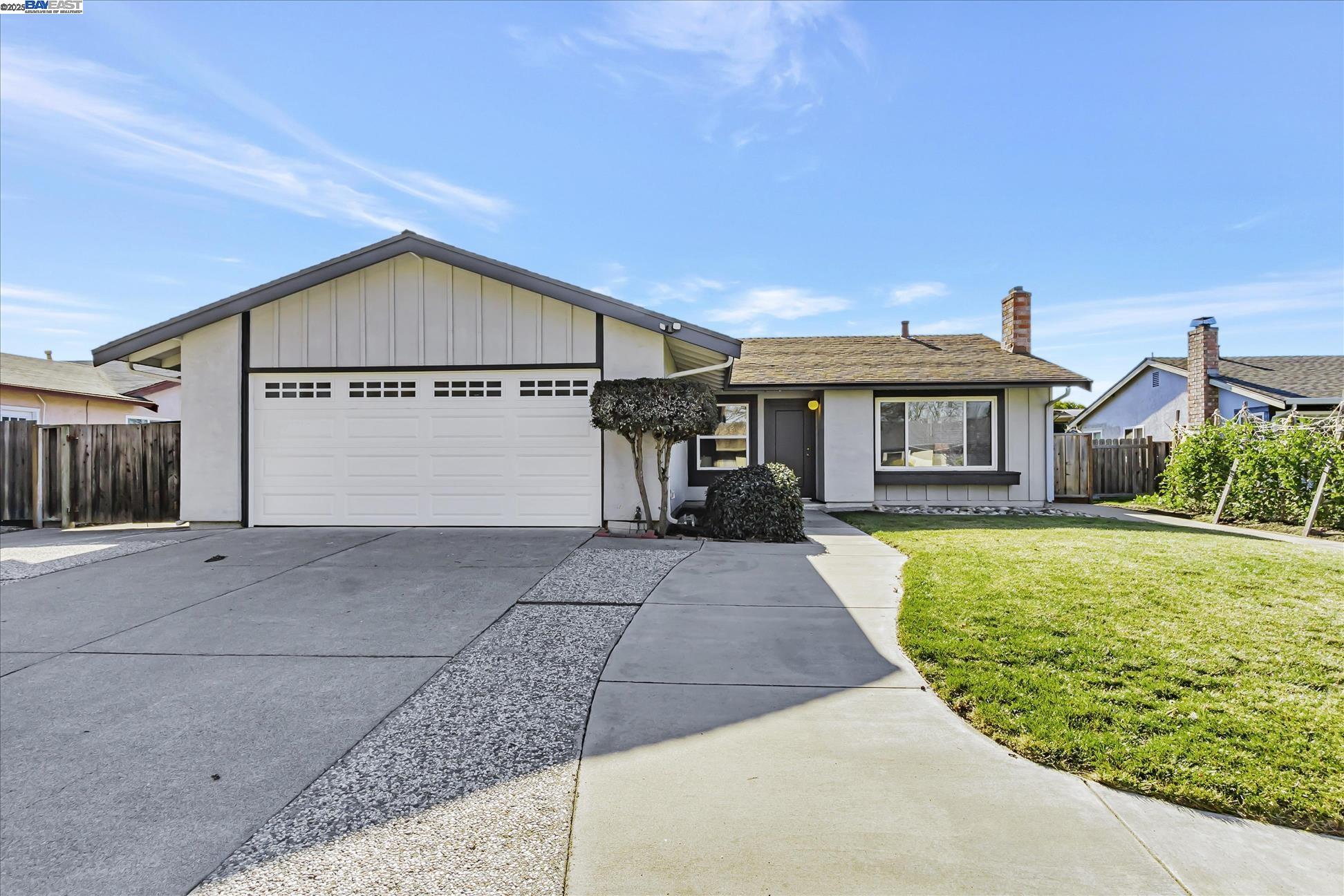 Detail Gallery Image 1 of 1 For 34061 Macmillan Way, Fremont,  CA 94555-1446 - 3 Beds | 2 Baths