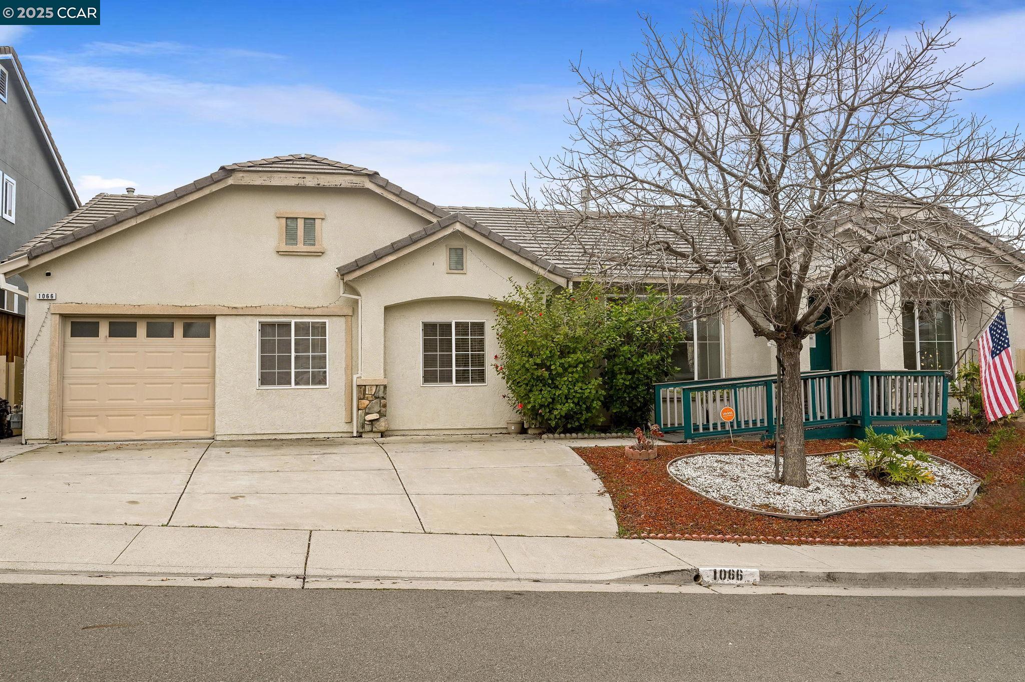 Detail Gallery Image 1 of 1 For 1066 Muir Creek Dr, Pittsburg,  CA 94565-6478 - 6 Beds | 3 Baths