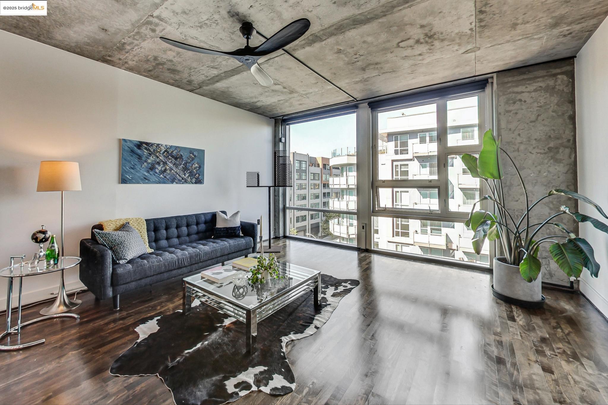 Photo #2: 41083257 Listing: Photo #2