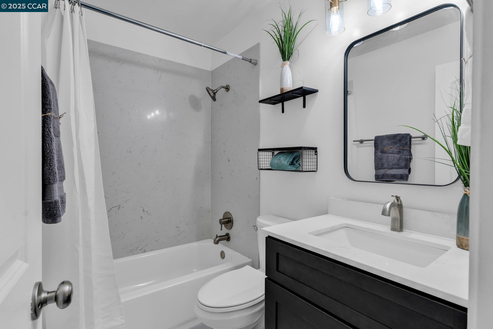 property-img
