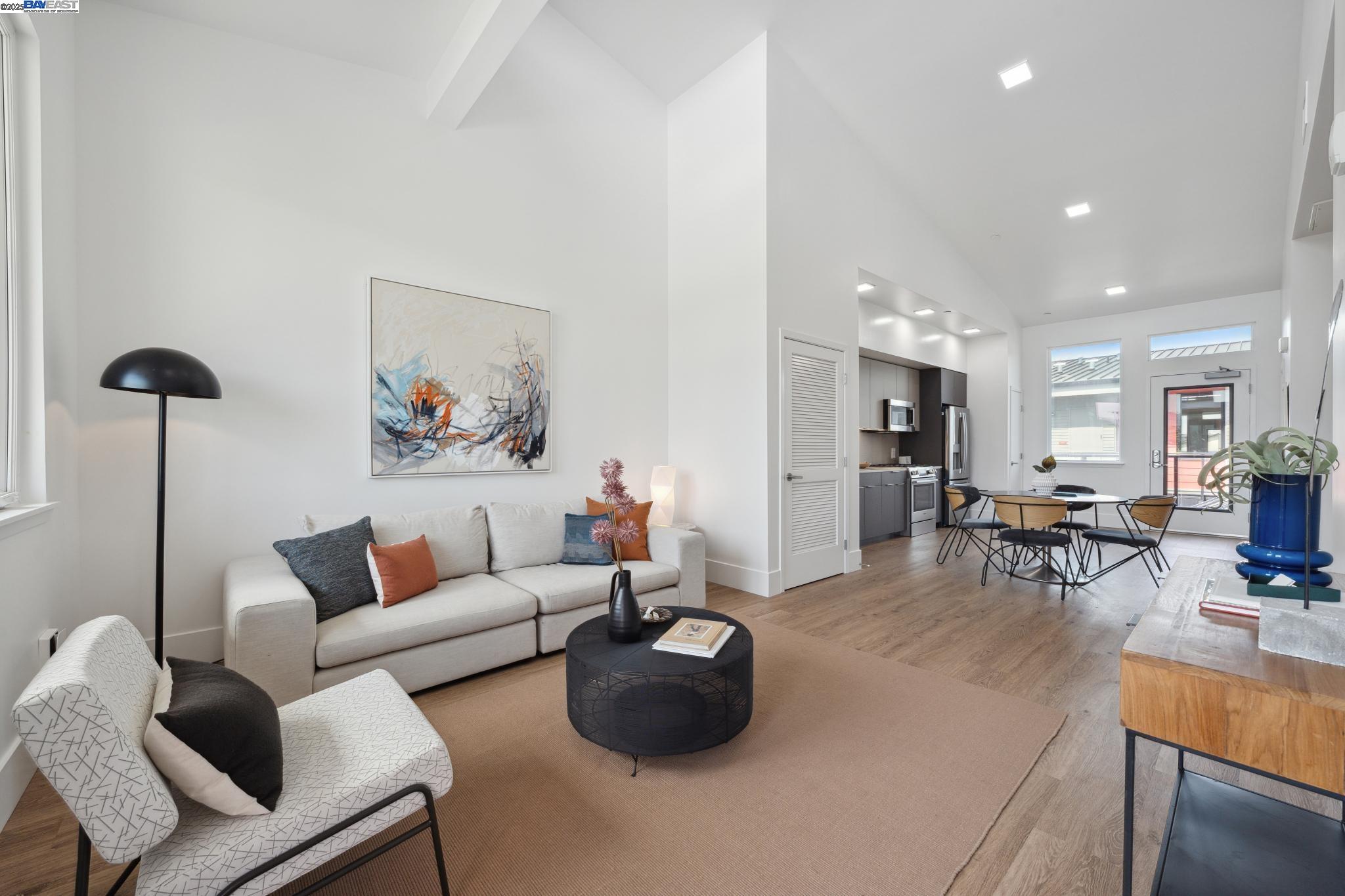 Photo #5: 41083311 Listing 